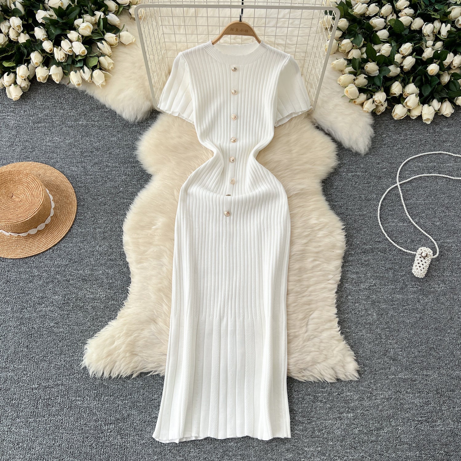 Chic Knitting Round Neck Single-Breasted Short-Sleeved Slim Midi Dress 6