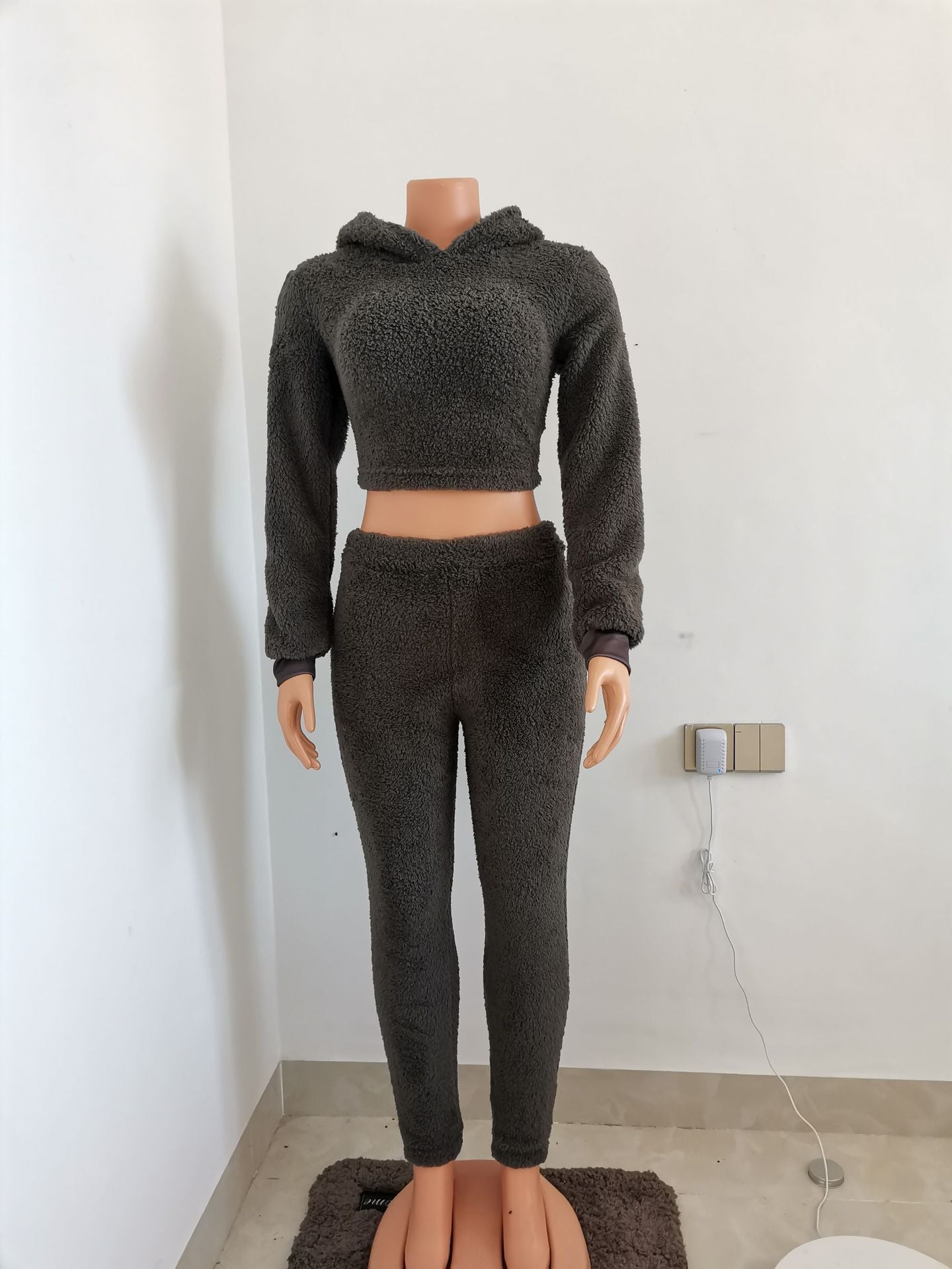 Plus Size Women Sherpa Backless Hood Top and Pant Two Piece Set 15