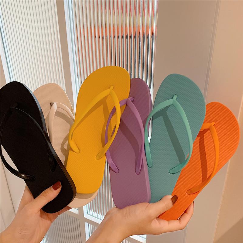 Summer Flat Flip-Flops Female Couple Simple Solid Color Clip-On Beach Slippers Summer 11