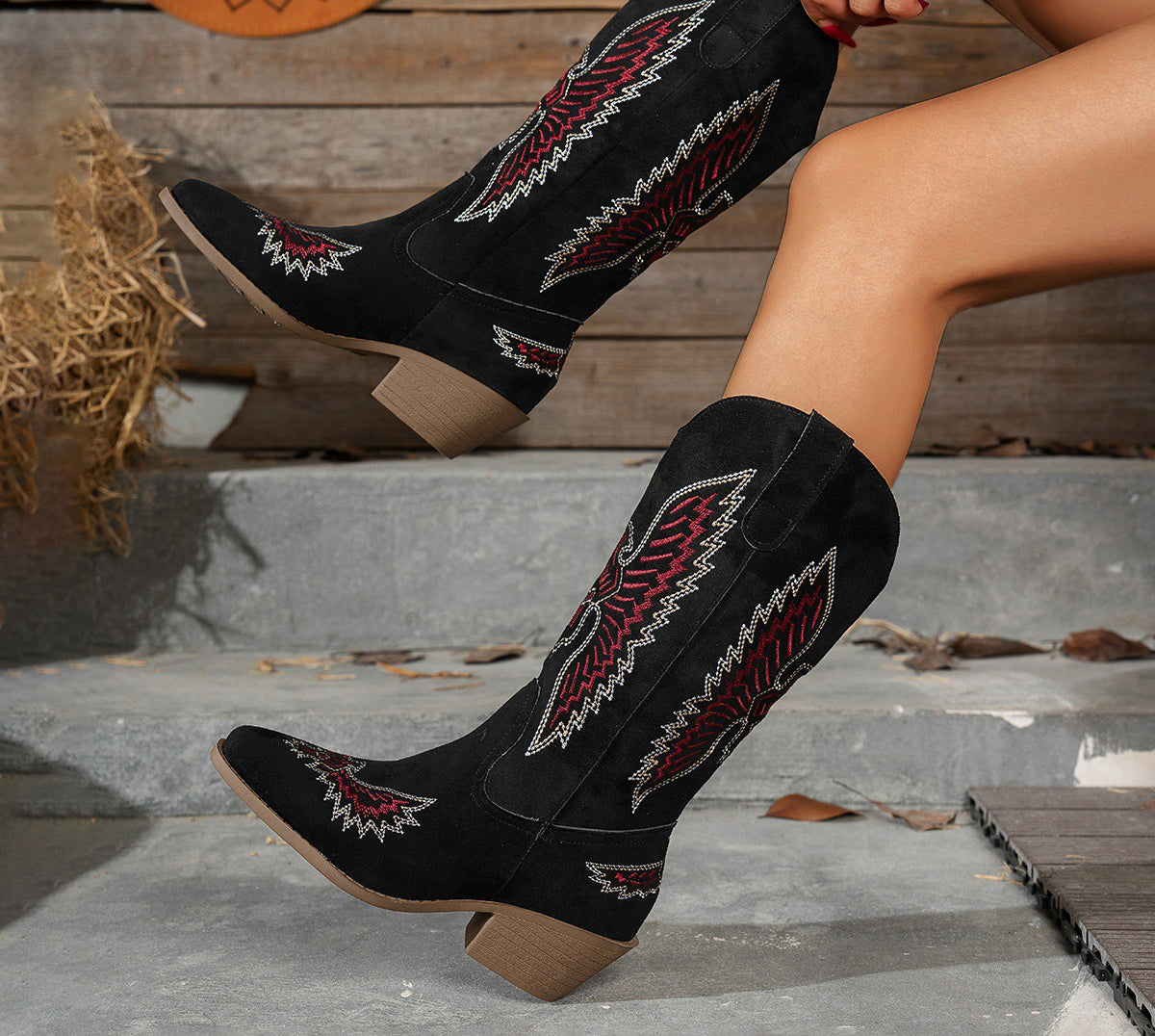 Women's Fashion Autumn Winter Mid Heel Round Toe Plus Size Embroidered Leather Boots 20