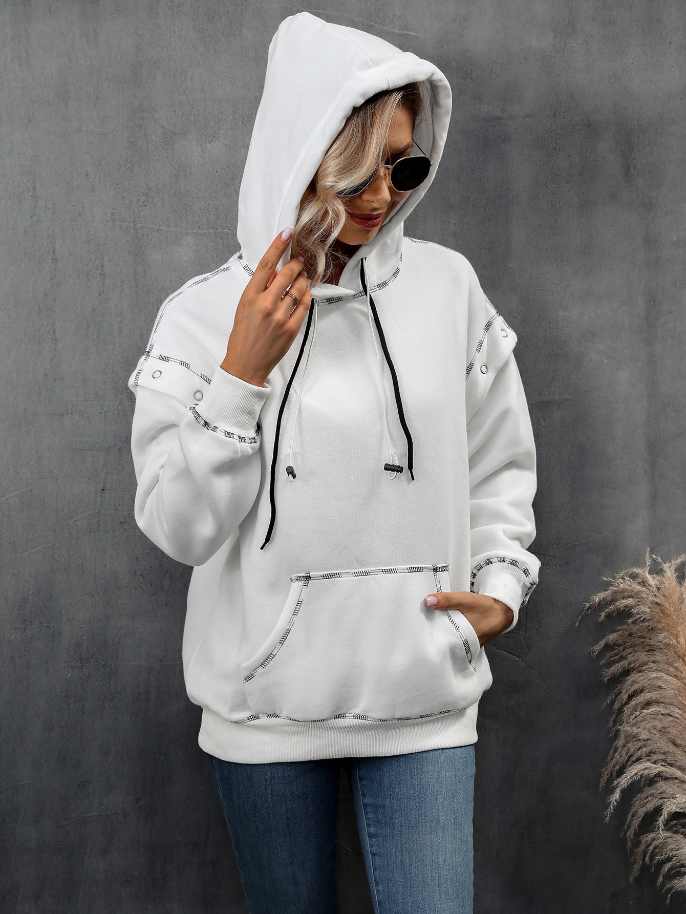 Autumn and winter Women raglan sleeve drawstring long-sleeved Hoodies 3