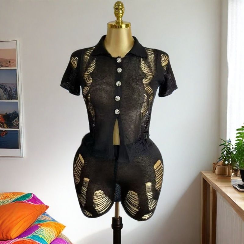 Sexy Hollow-Out Short Sleeve Knitting Top and Shorts Set 3