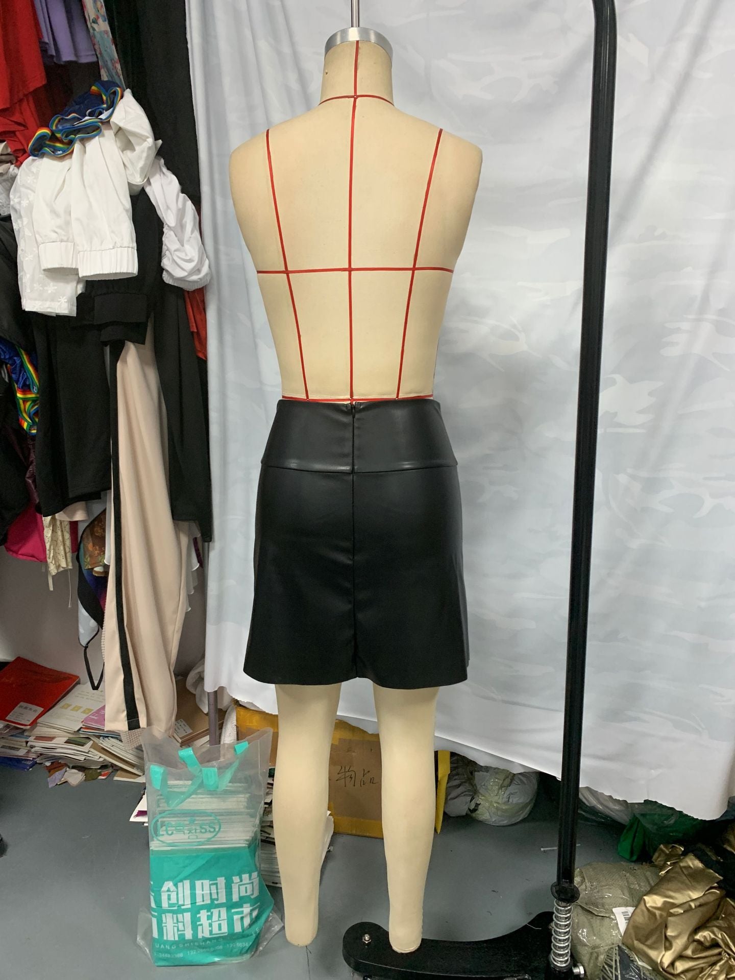 Spring & Summer Women's Zippered Casual Party Leather Skirt 9