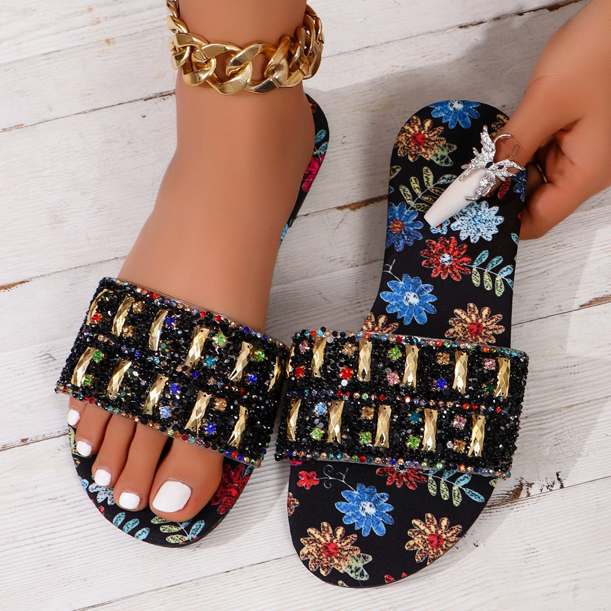Summer Outdoor Wear Metal Diamond Sandals Slippers 8