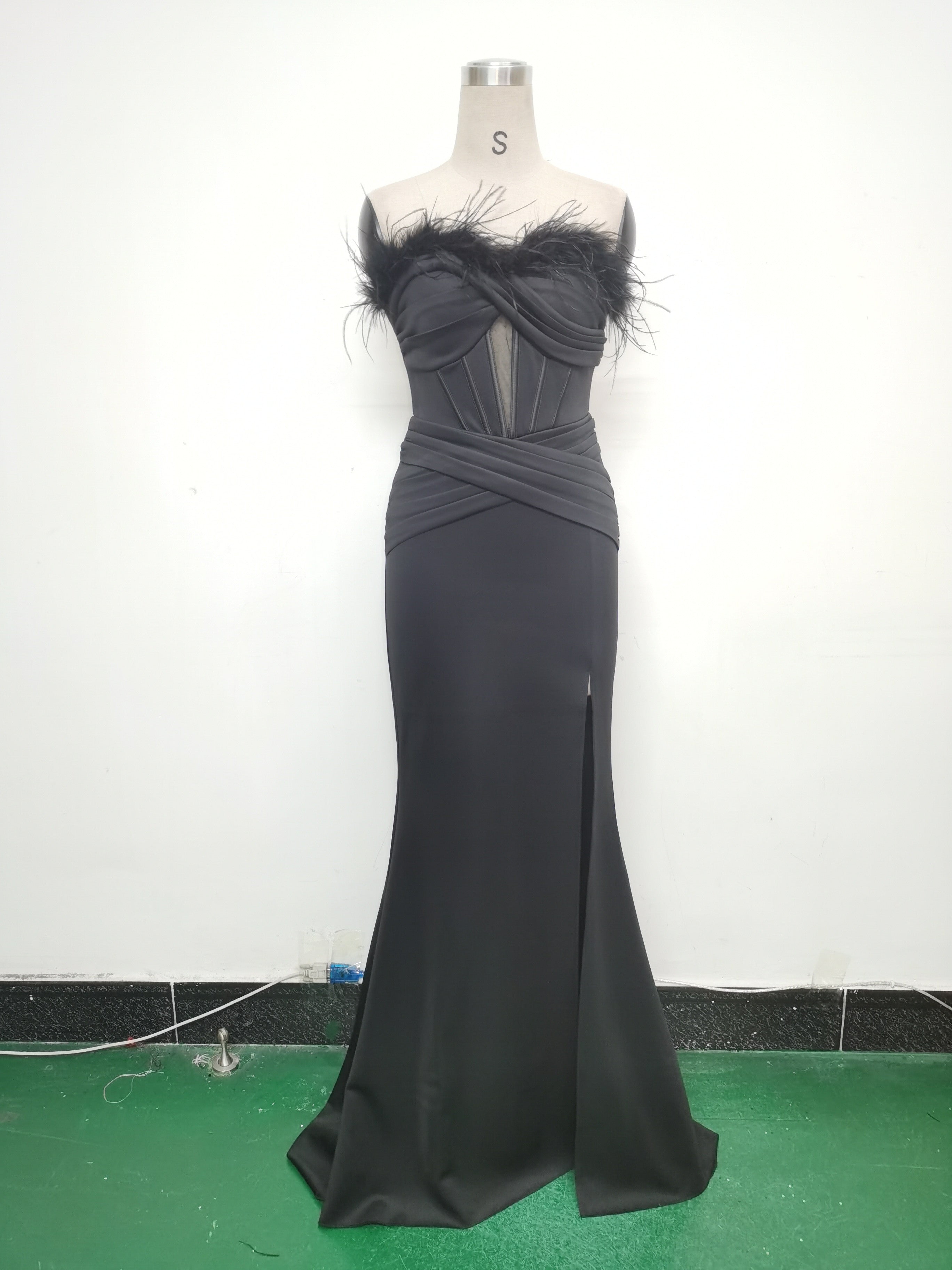 Feather Strapless Herringbone Slim Waist Solid Color Slit Evening Dress 14