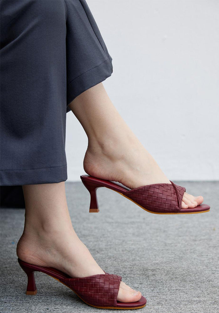 Fashionable and Elegant Ladies Open Toe High Heel Slippers