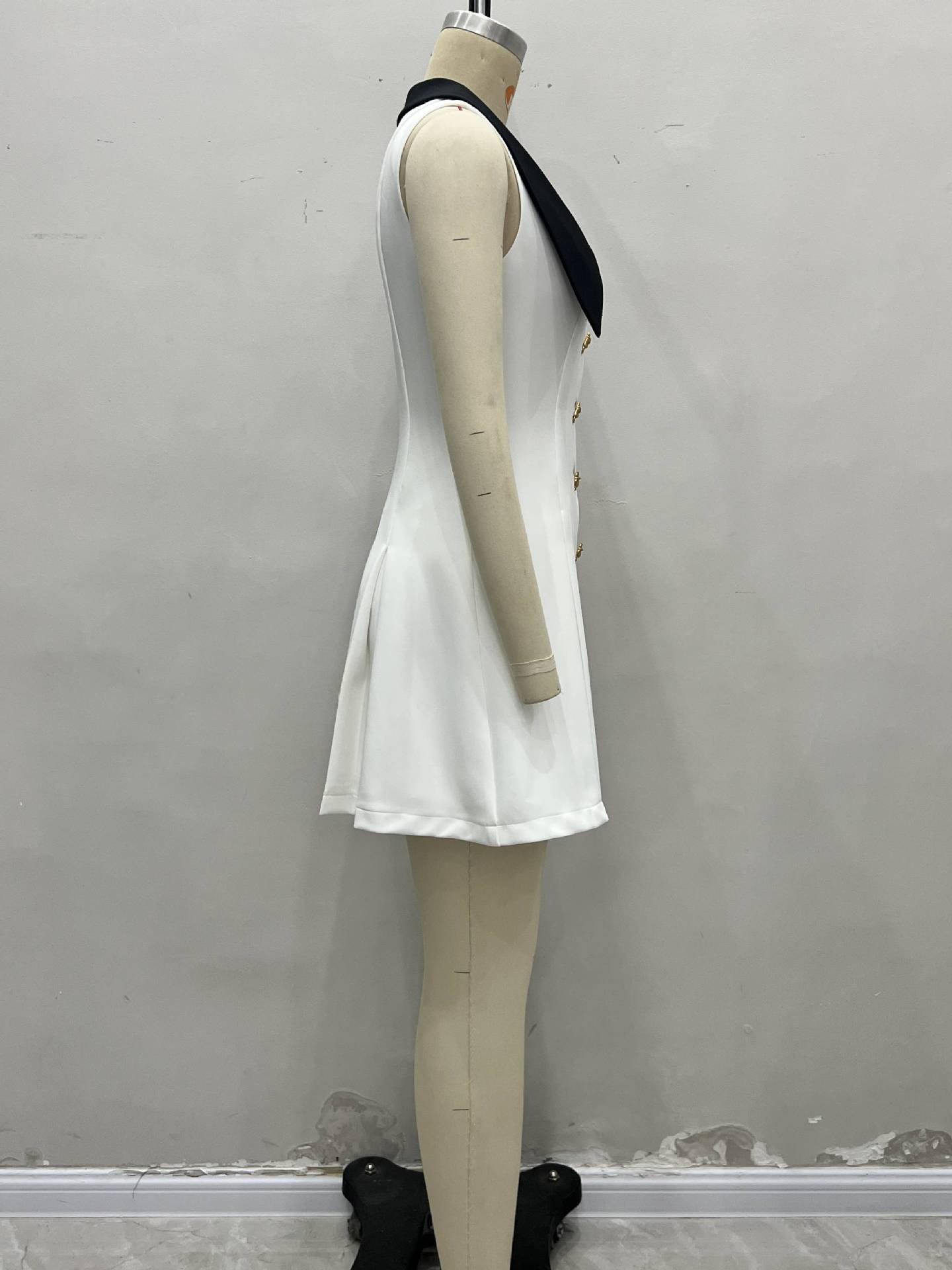 Turndown Collar Metal Button Sleeveless Chic Slim Waist Mini Dress 5