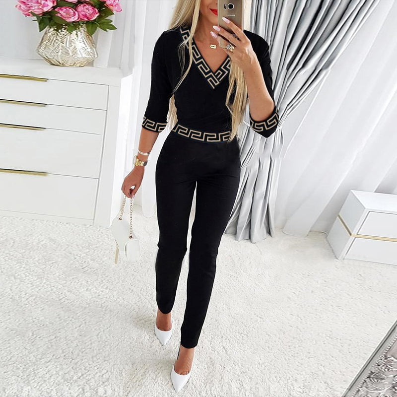 Women Fall Black V-Neck Chain Jumpsuit