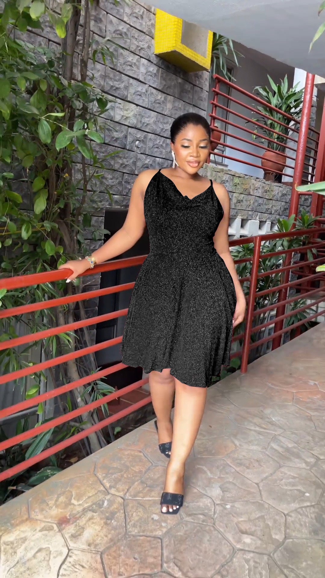 Women Solid Suspender Sexy Backless Dress