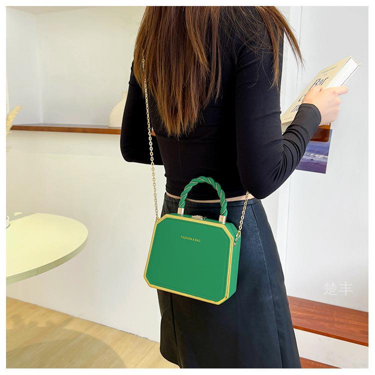 Small Bag Women's Fashion Chain Bag Hard Shell Handbag Shoulder Crossbody Box Bag 32
