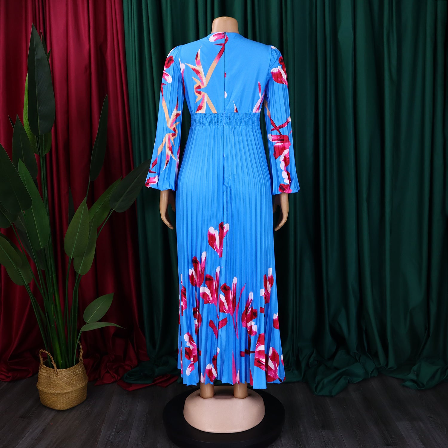 Women's V-Neck Long Sleeve Printed Pleated Chic Long Dress 26