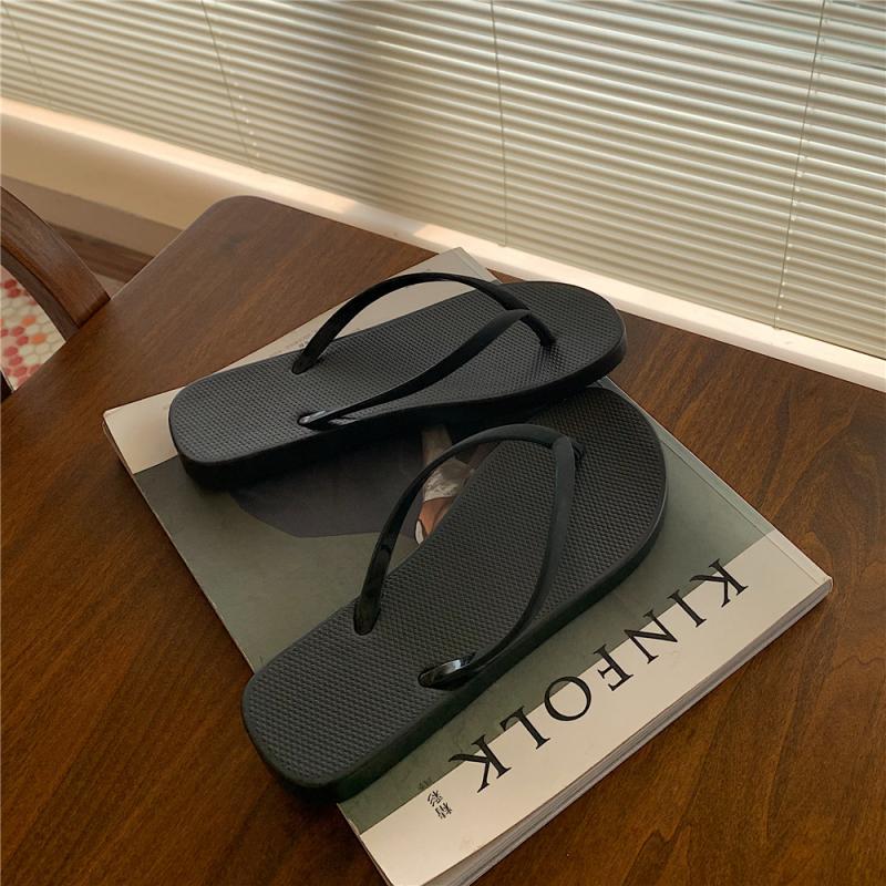 Summer Flat Flip-Flops Female Couple Simple Solid Color Clip-On Beach Slippers Summer 7