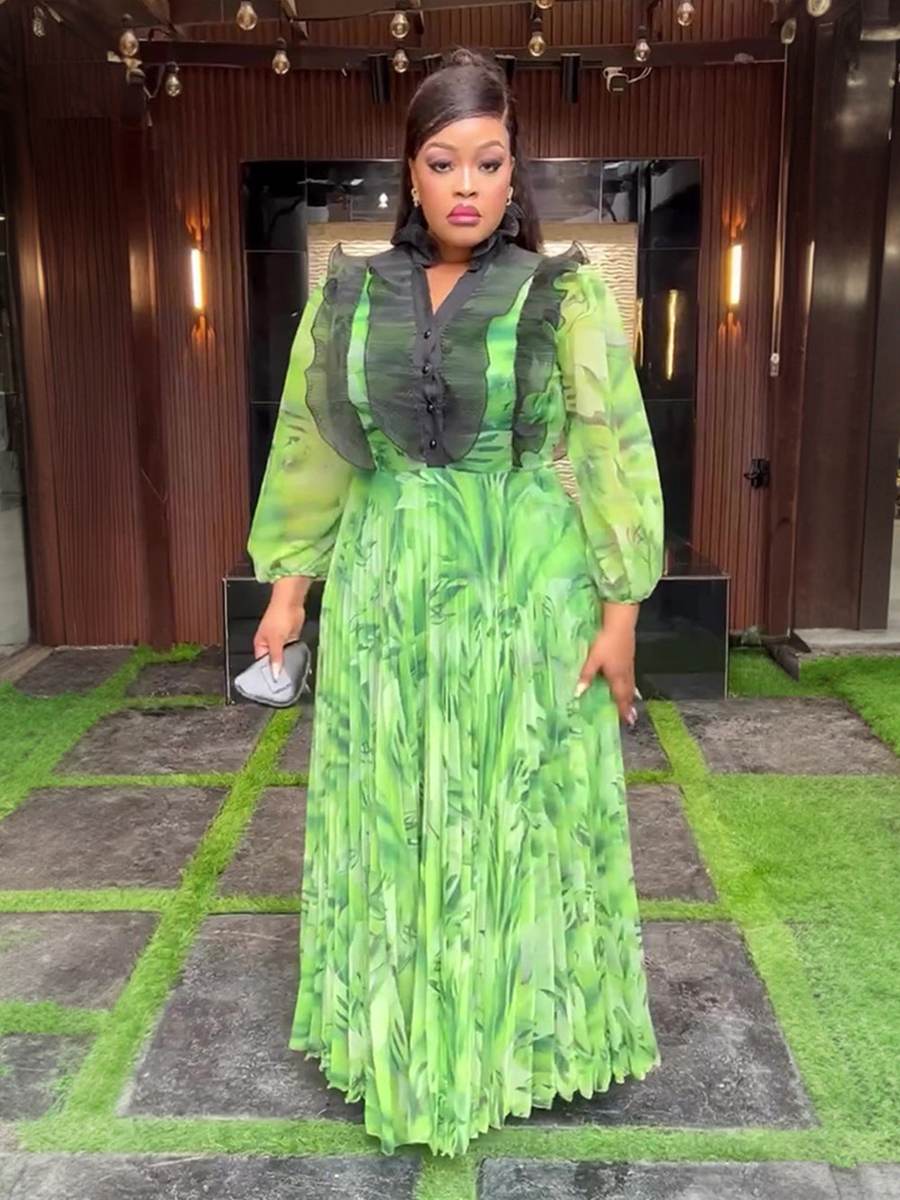 Elegant Long Dress Pleated African Plus Size Women's Print Chiffon Dress 3