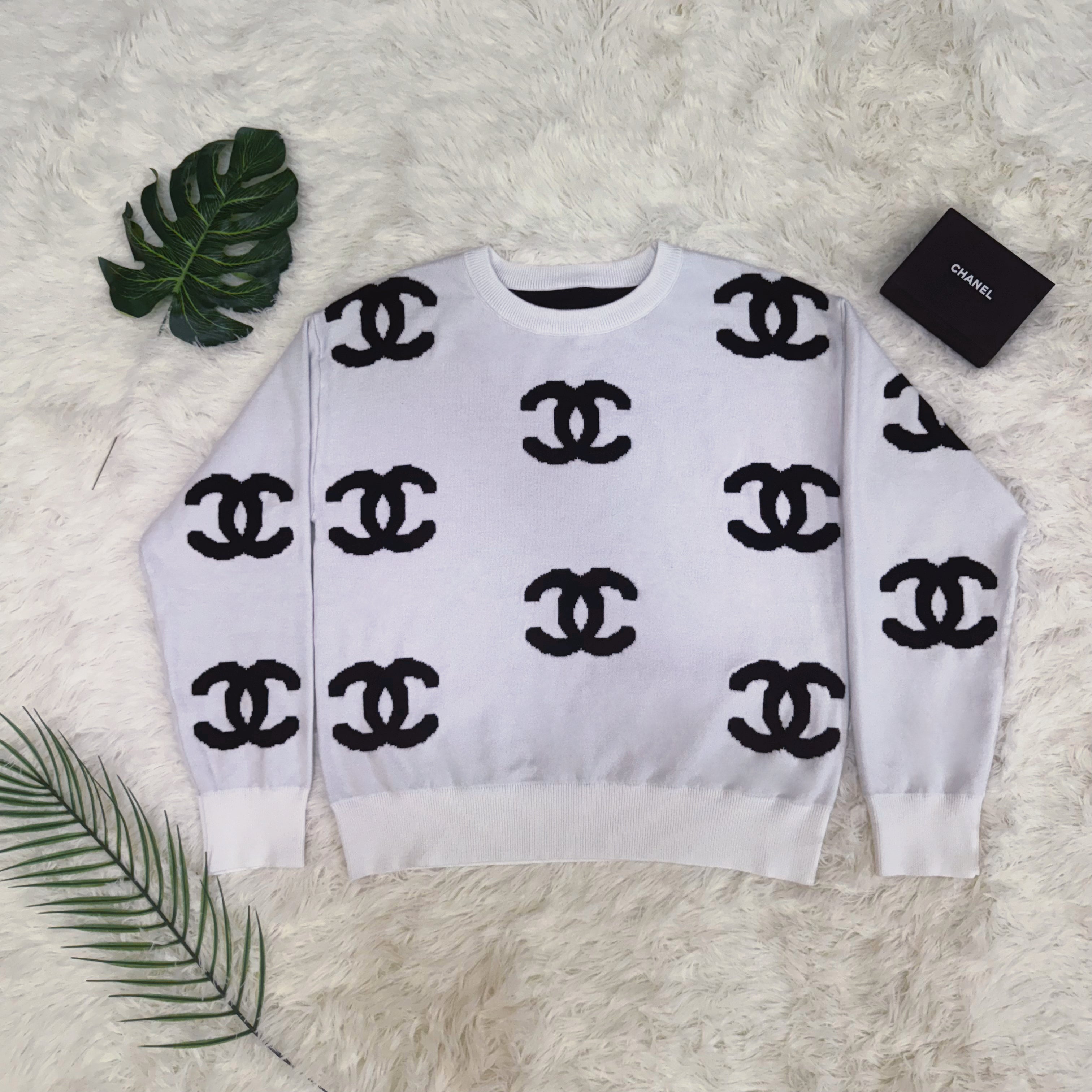 Women Winter Round Neck Long-Sleeved Cropped Top Sweater 11