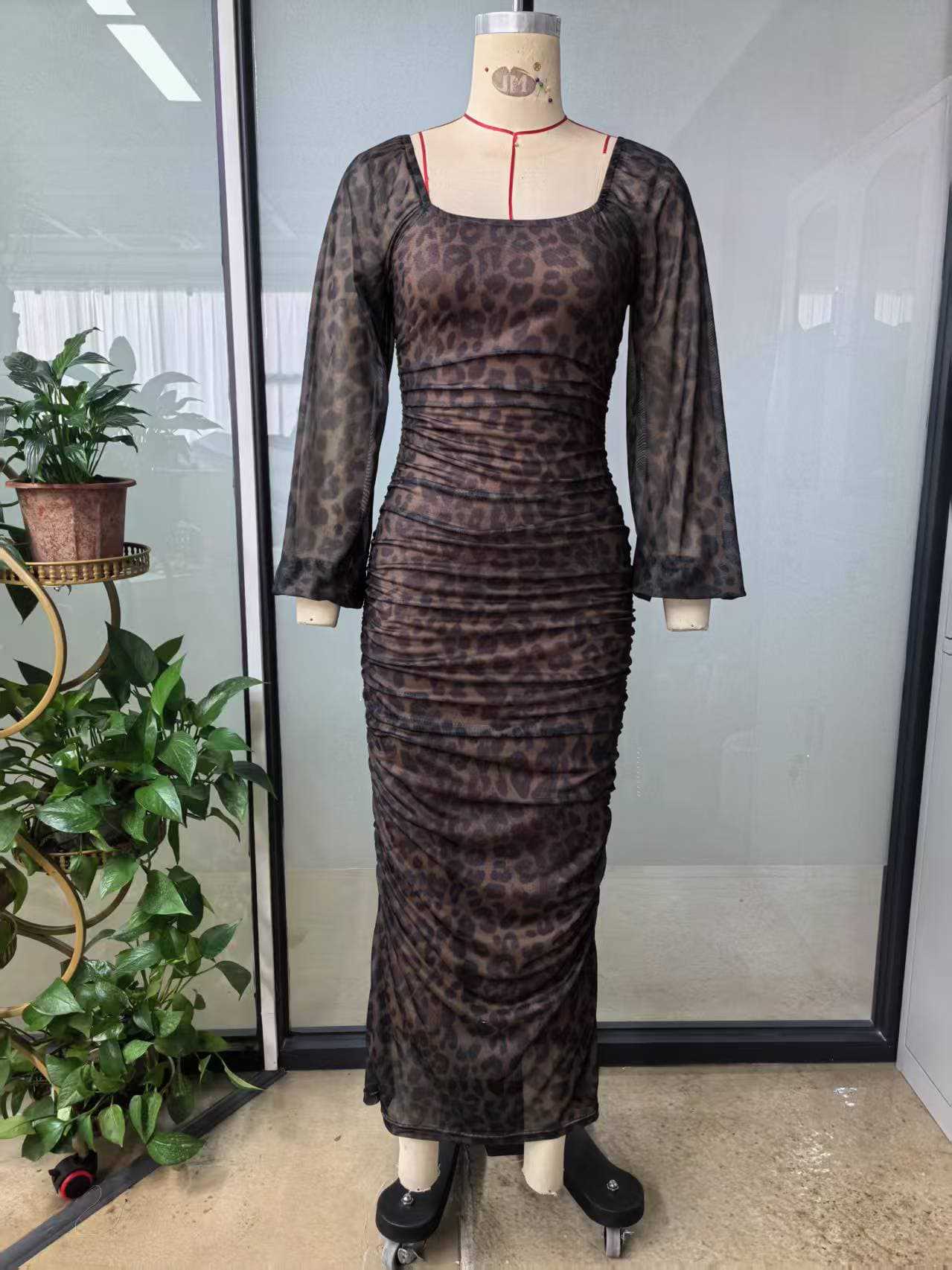 Mesh fabric print square neck long sleeve ruffle dress 8