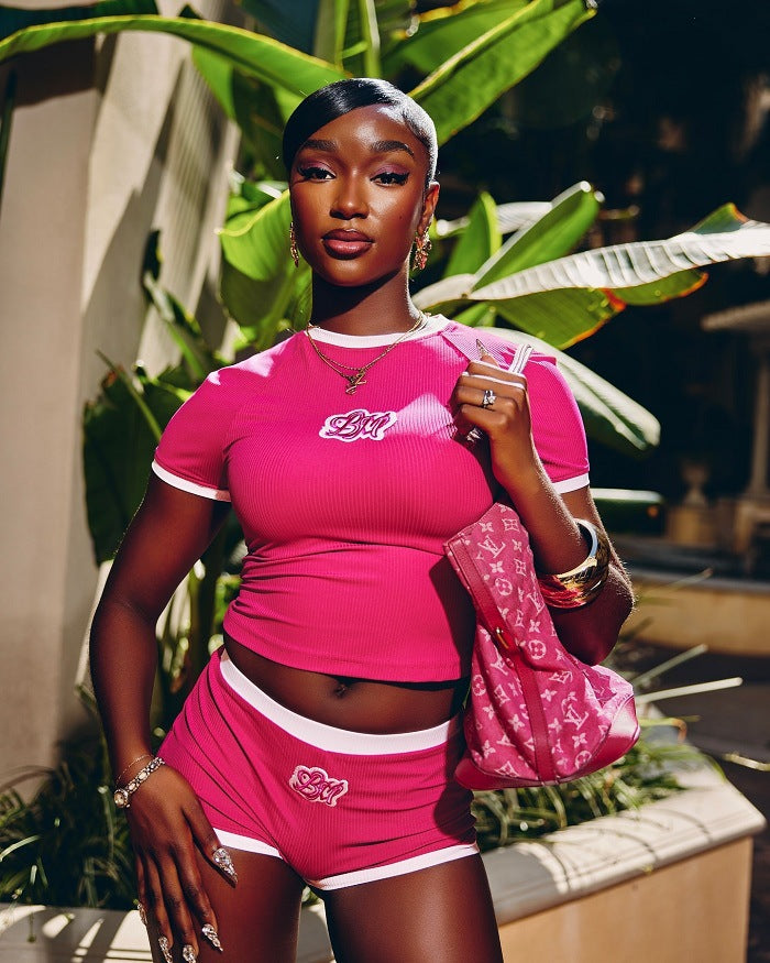 Embroidered Short Sleeves Women's Casual two piece Shorts Set 3