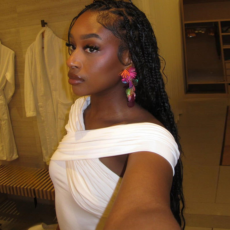 Women's Solid Color Sexy Off Shoulder Slim Top Pleated Skirt Trendy Two Piece Set 4