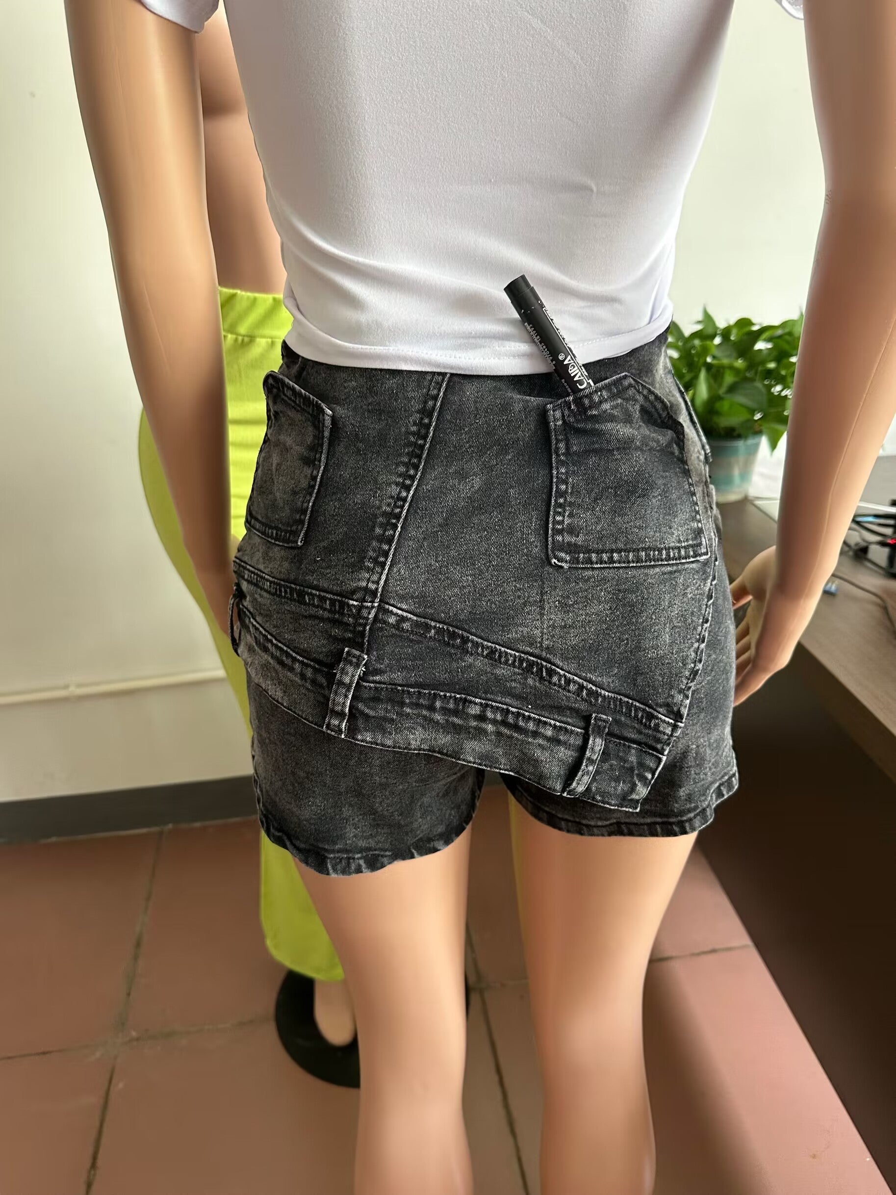 Women's Low Rise Patchwork Slim Fit Stretch Irregular Denim Shorts 14