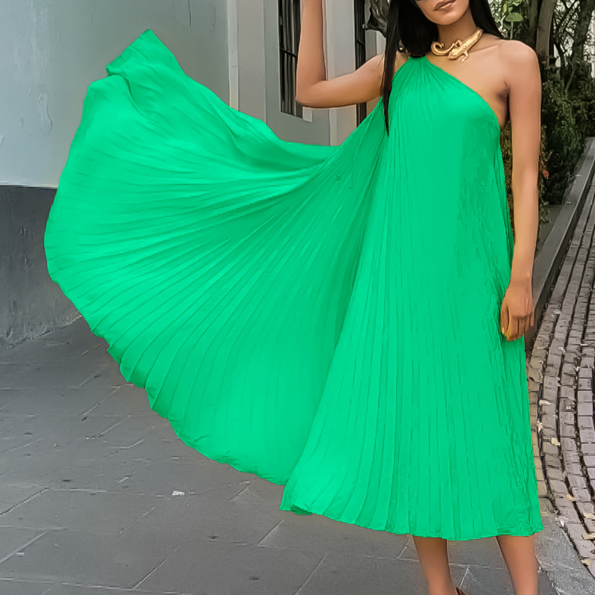 Women Elegant Solid Pleated Sleeveless Slash Shoulder Dress