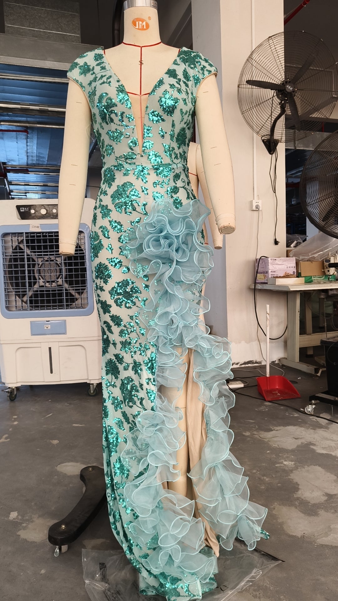 Women Sexy Sequin Sleeveless V-Neck Formal Party Maxi Evening Dress 8