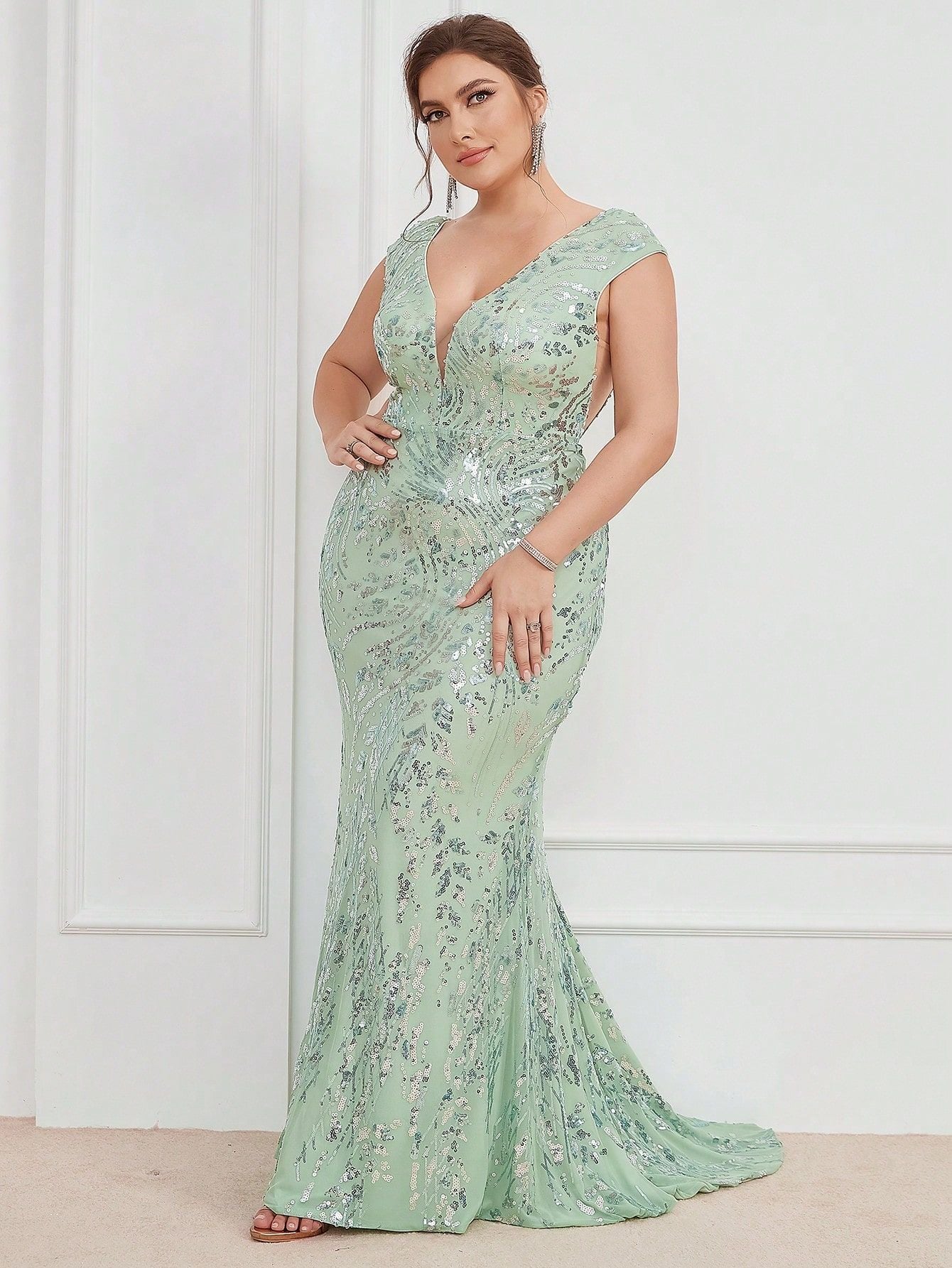 Women V Neck Sleeveless Sequin Patchwork Mesh Bodycon Fishtail Evening Dress