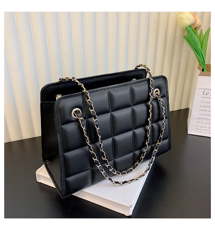 Women Retro Chain Solid Shoulder Bag 29