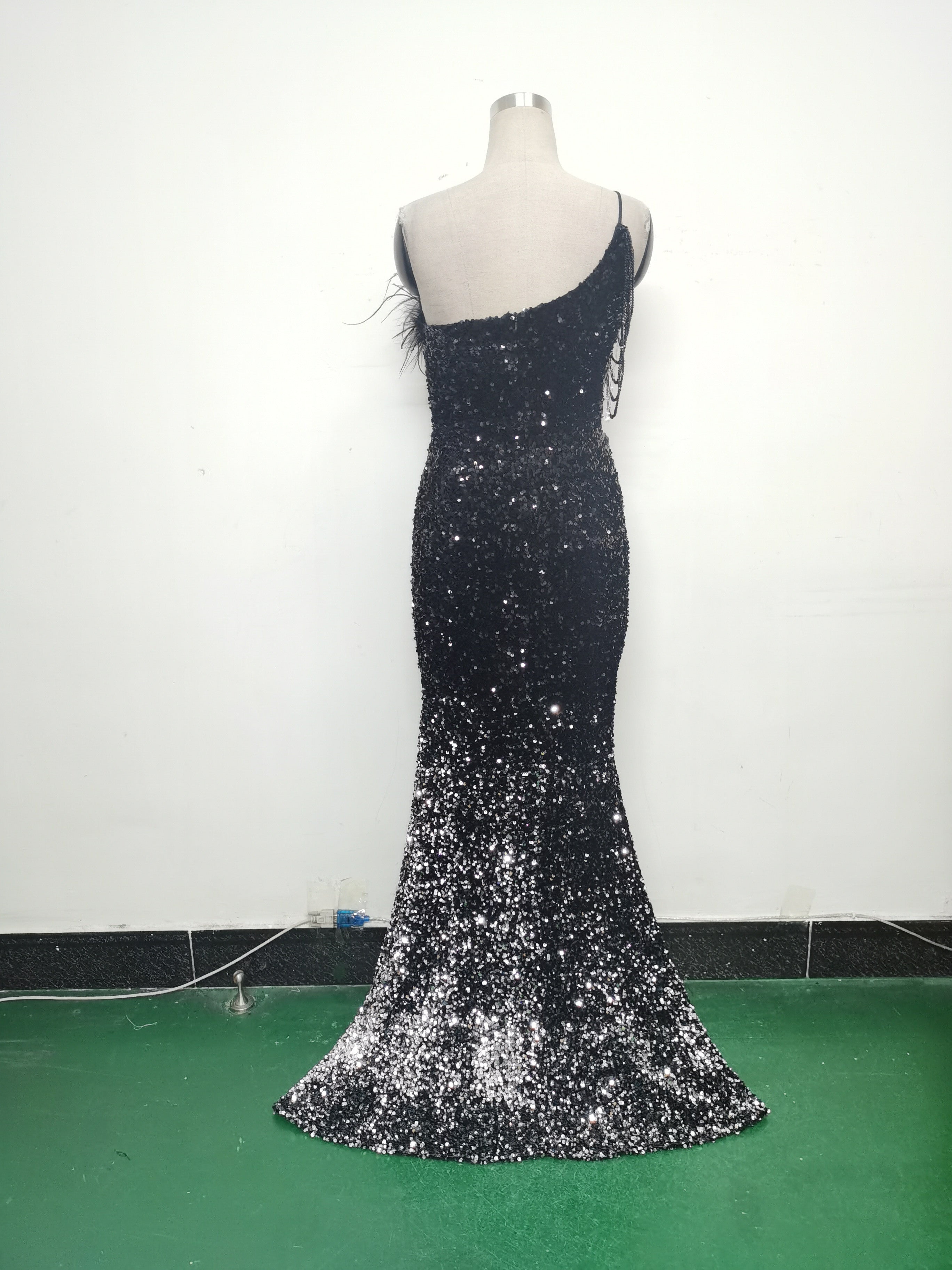 Women Ostrich Feather Beaded Sequin One Shoulder Slash Shoulder Slit Evening Dress 30