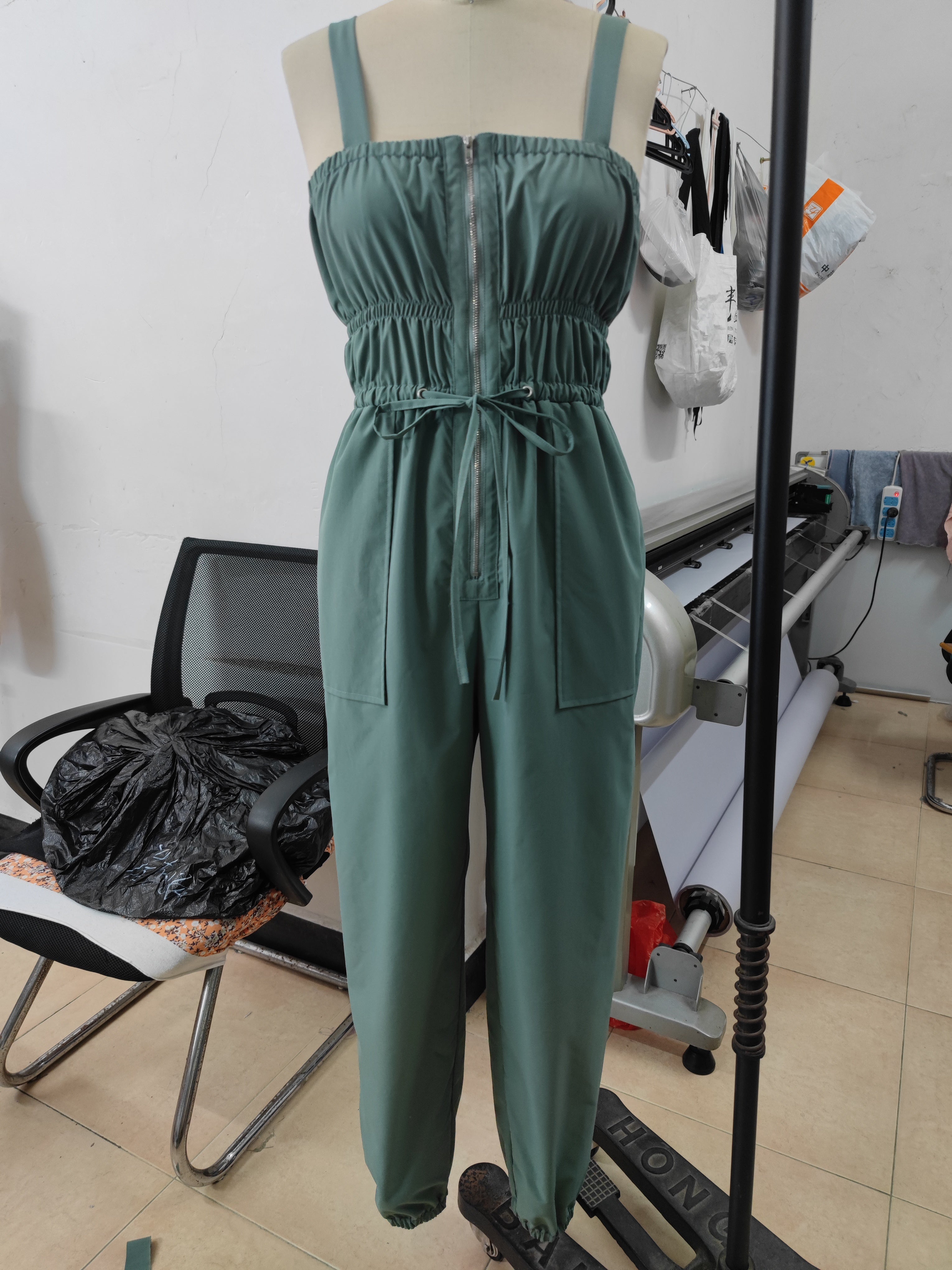 Women Pocket Sling Jumpsuit 5