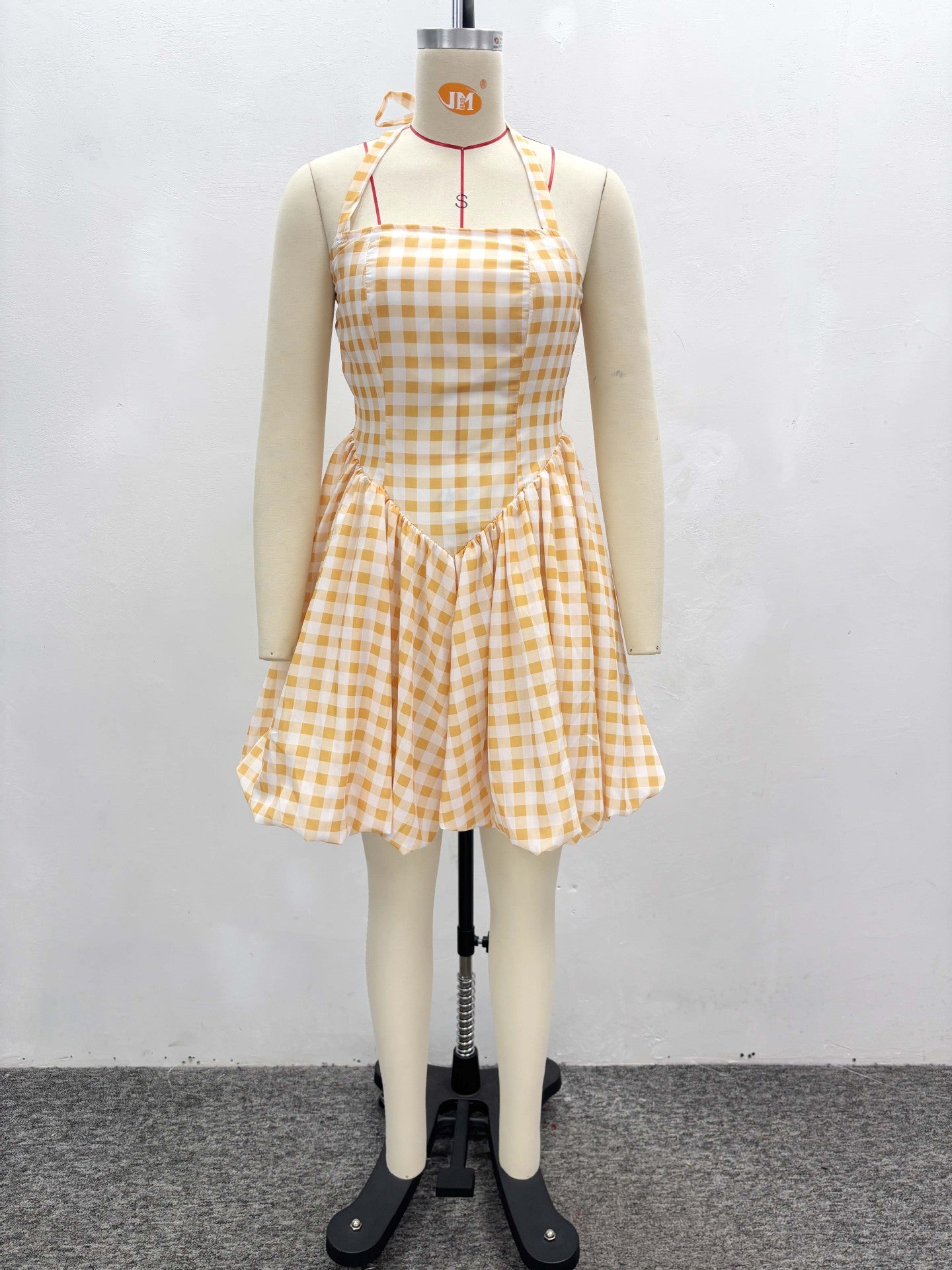 African Women sexy square-neck halter neck plaid dress 4