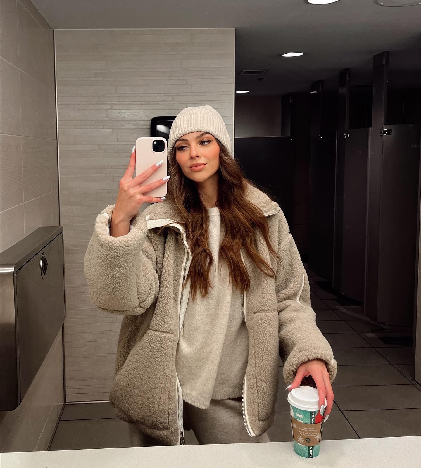 Women Autumn and Winter Loose Furry Style Casual Zipper Jacket 4