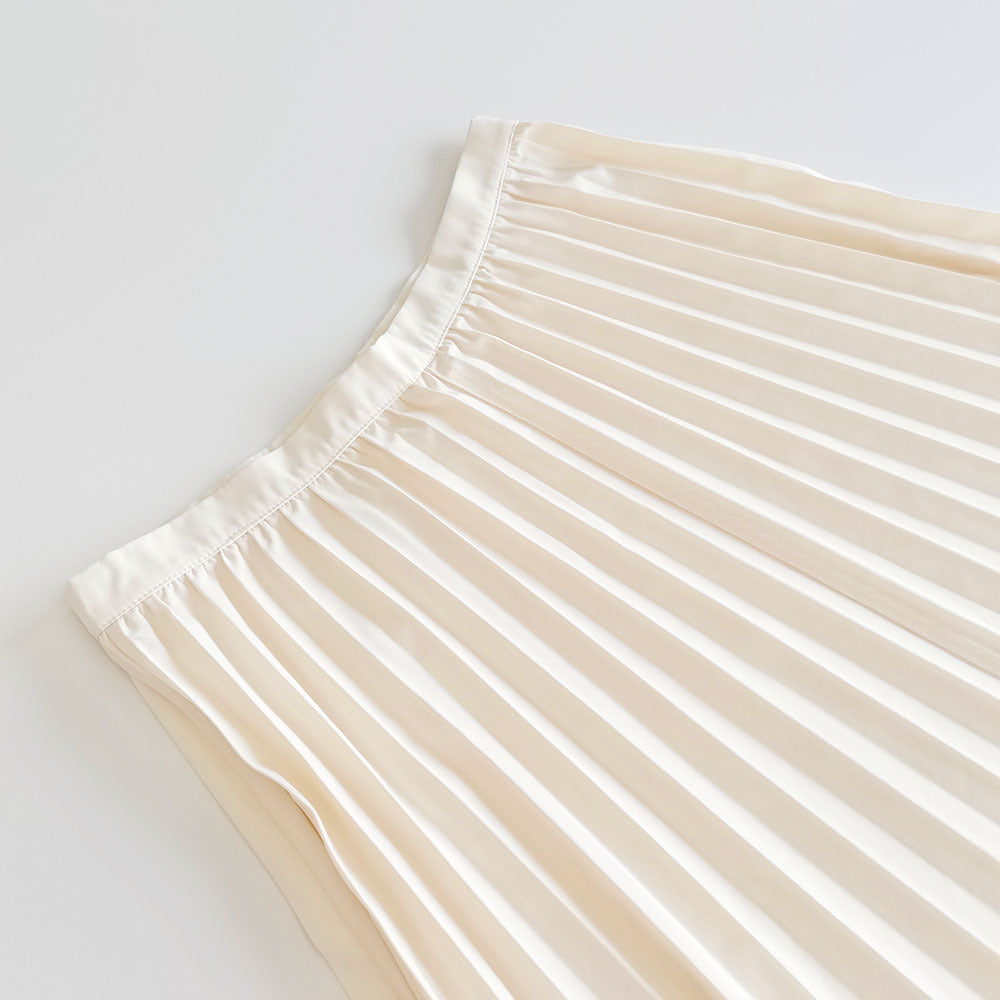 Summer Chic Elegant Vest Pleated Loose Skirt Set 7