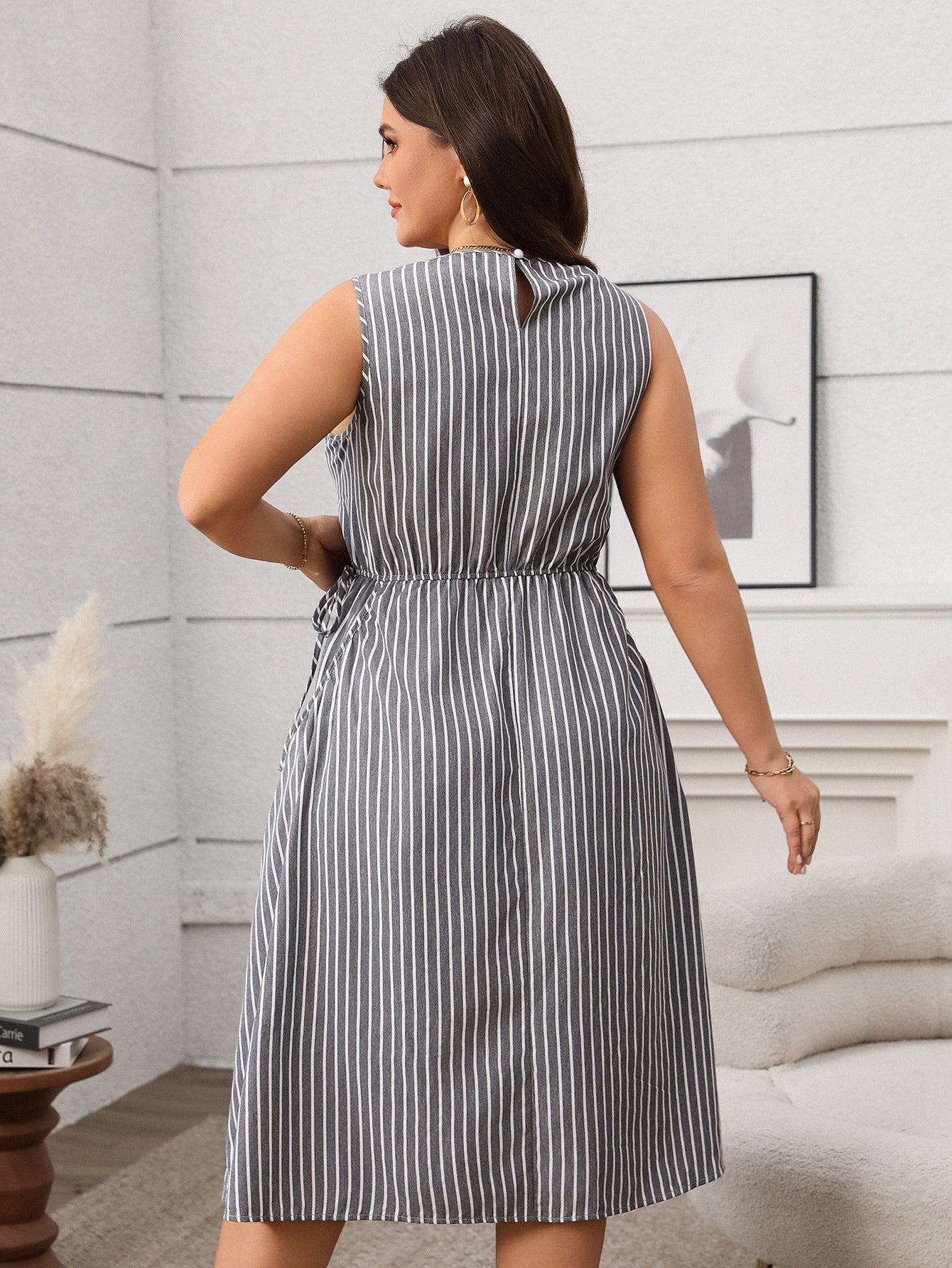 Spring/Summer Women's Plus Size Casual Contrast Stripe Sleeveless Pocket Dress 4