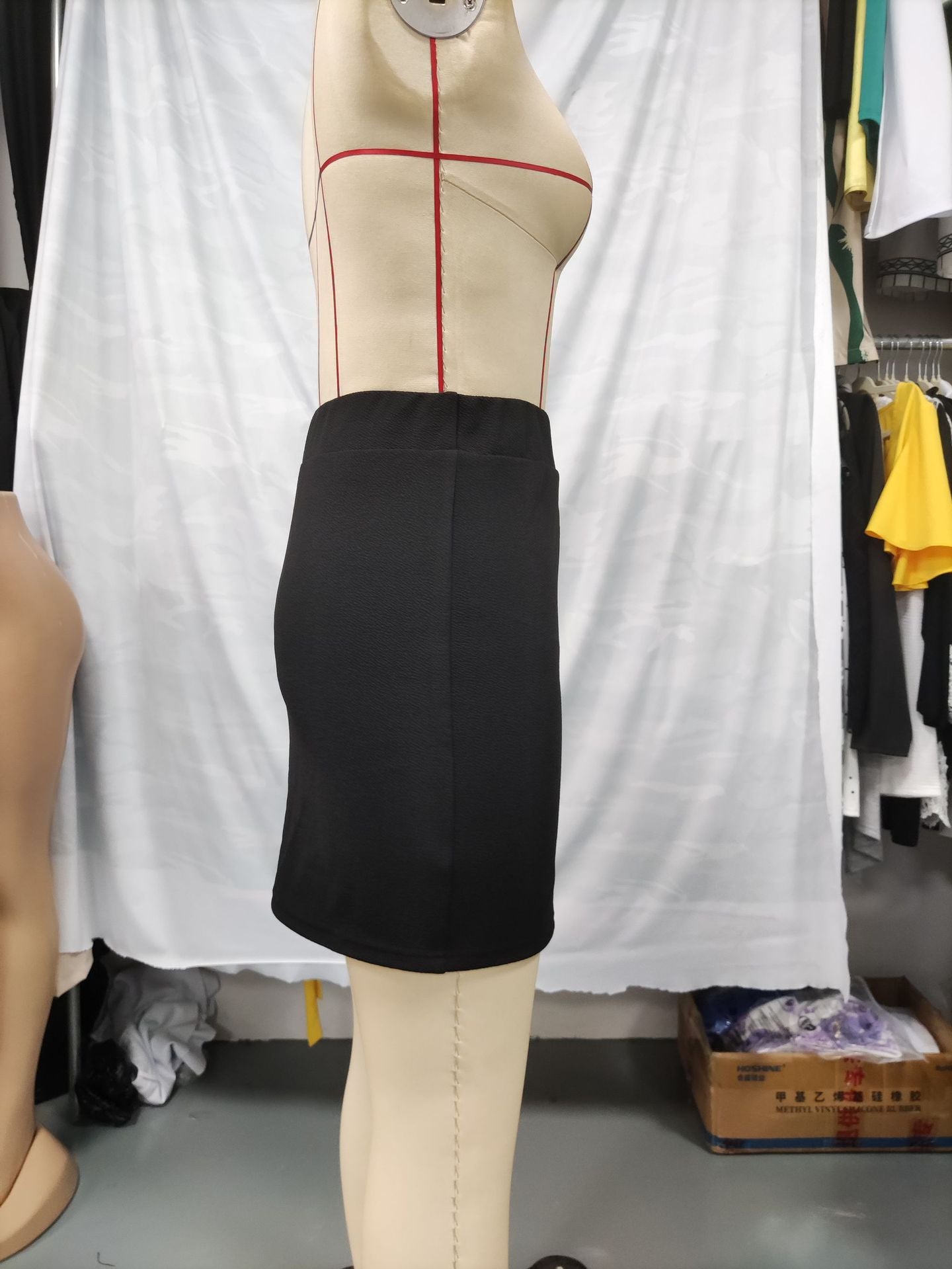 Women Button Side Slit Skirt 9