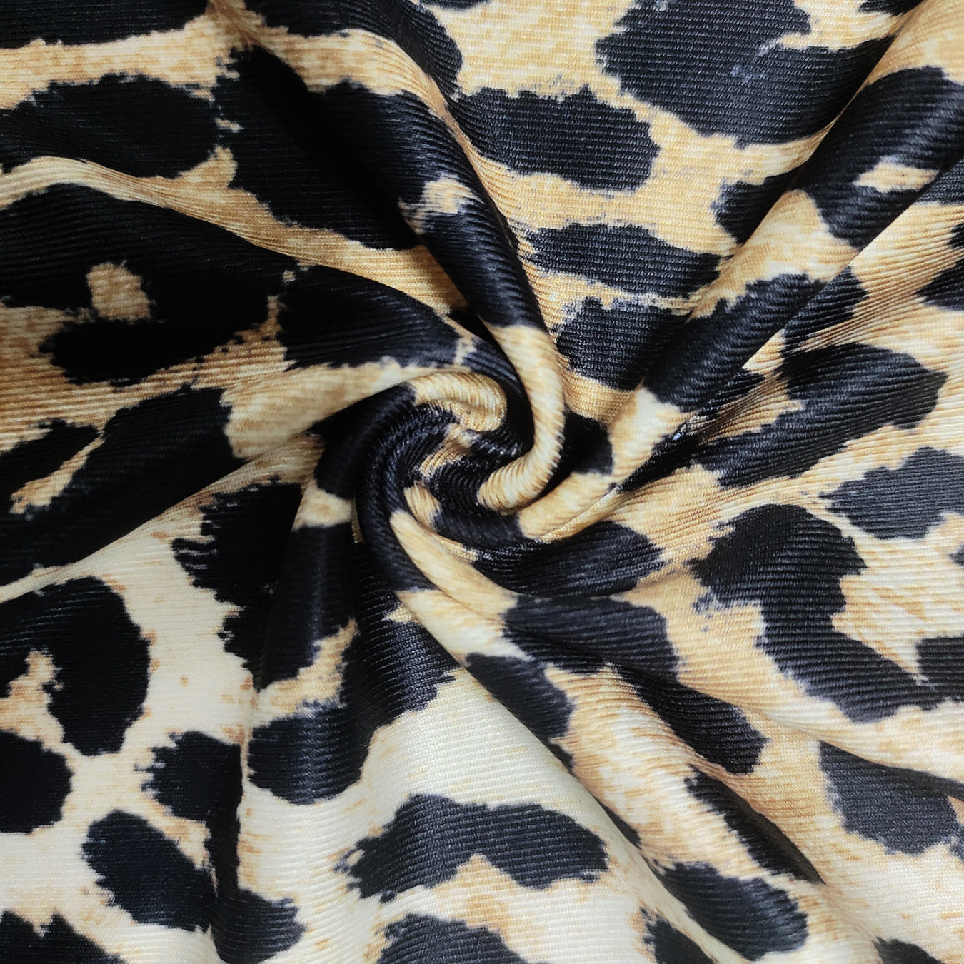 Women Sexy Printed Sleeveless Round Neck Tank Ruffle Shorts Two-Piece Set 15