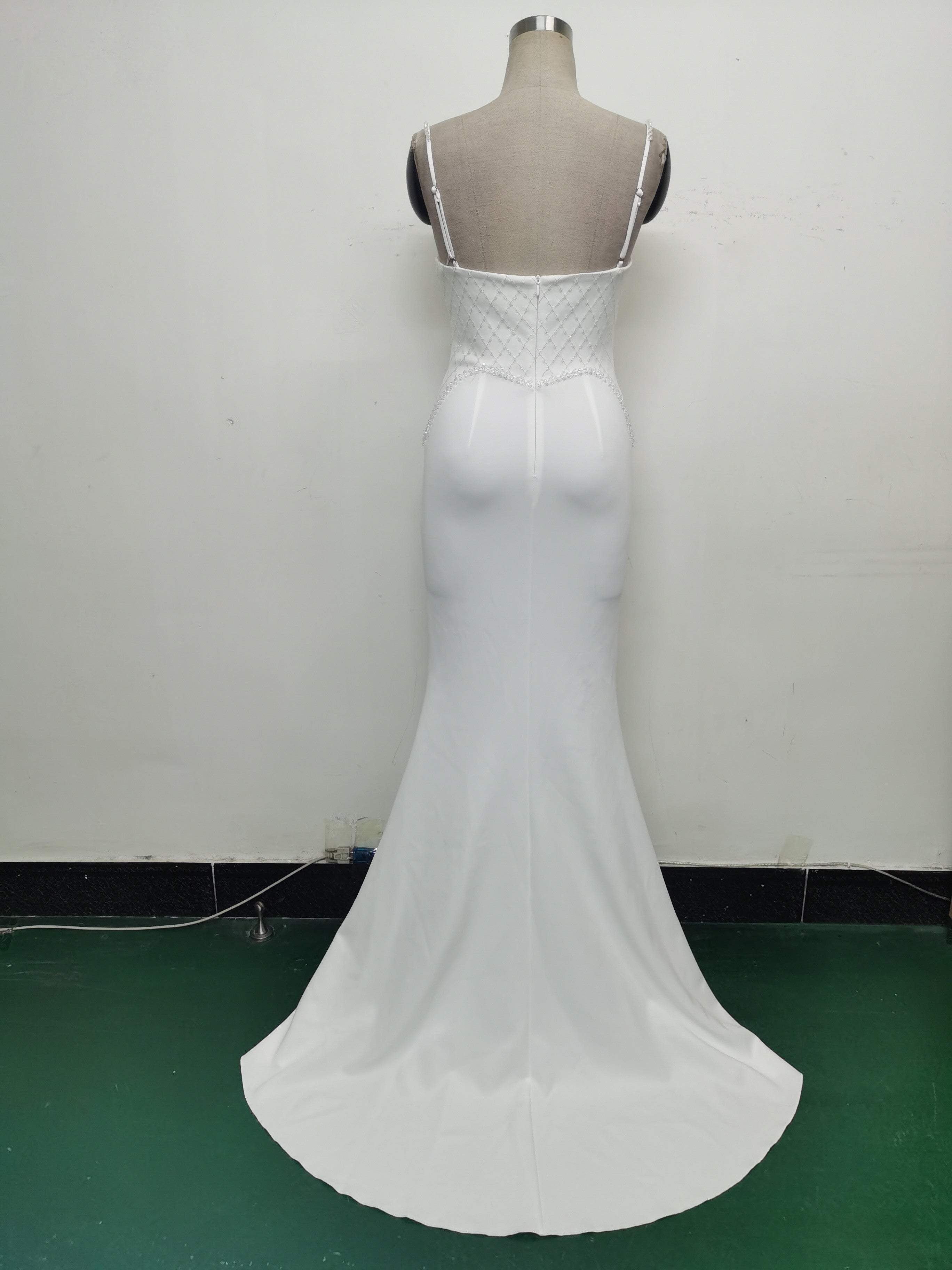 Women Strappy Heart-Shaped Lace Grid Embroidery Beaded Fishbone Formal Party Evening Dress 40