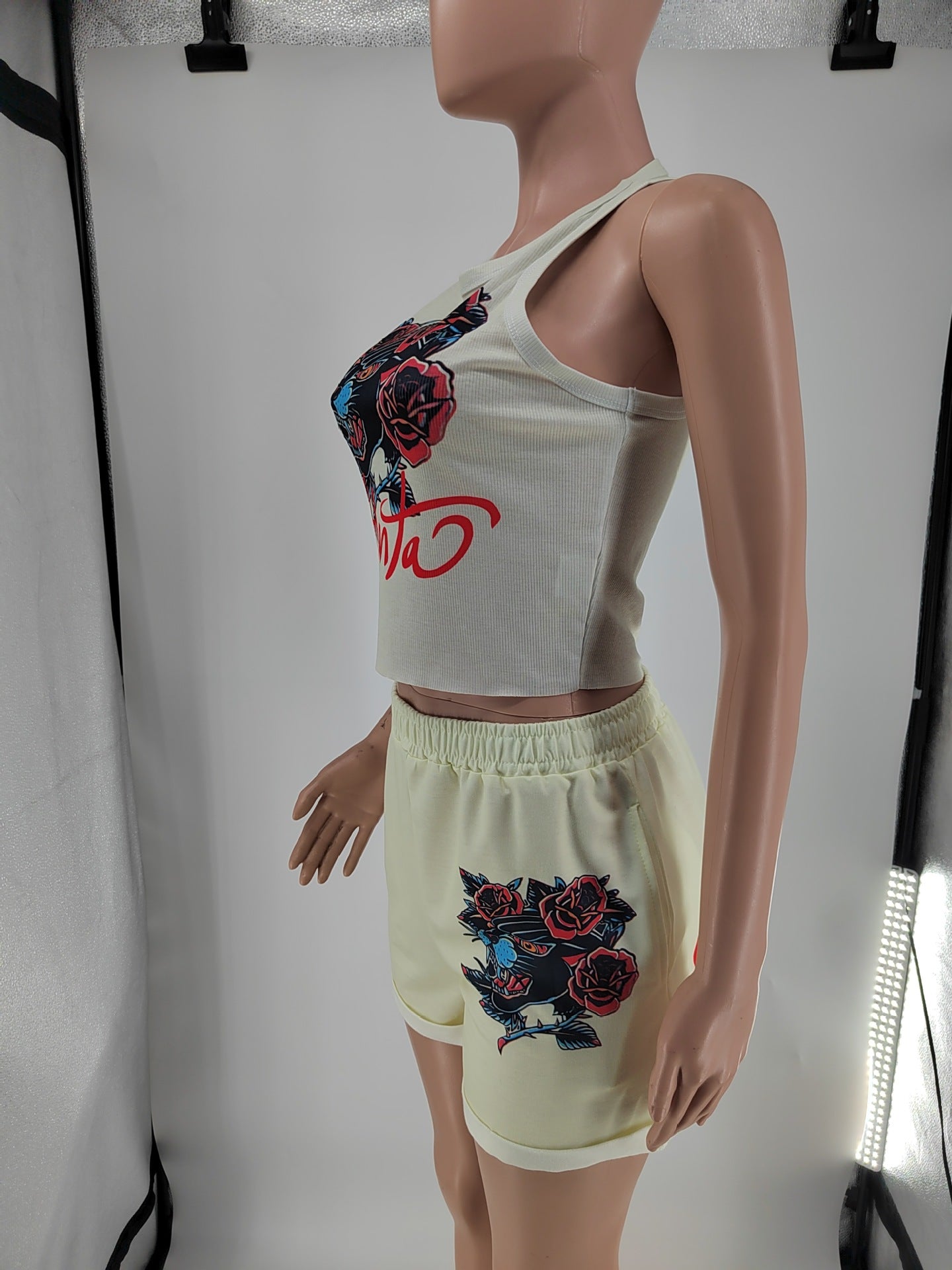 Print Camisole and Casual Shorts Set 8