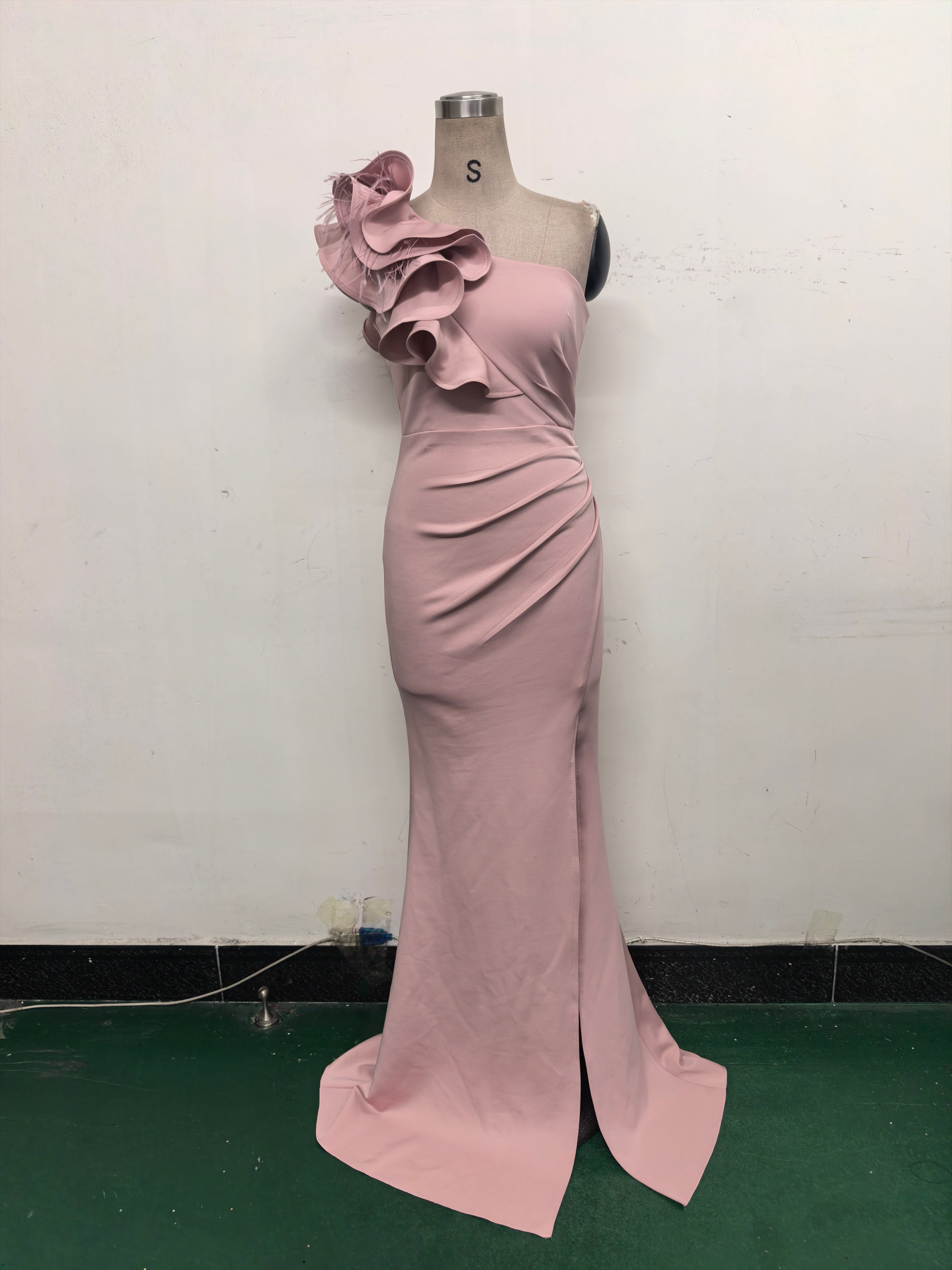 Women One-Shoulder Beaded Wool and Floral Satin Slit Sexy Evening Dress 42