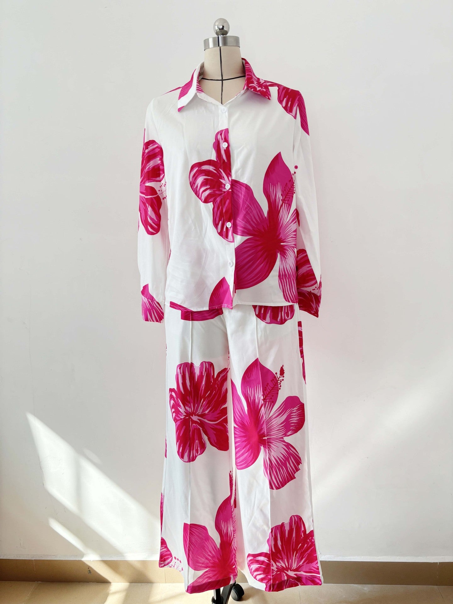 Women printed shirt and wide-leg pants Casual two-piece set 18