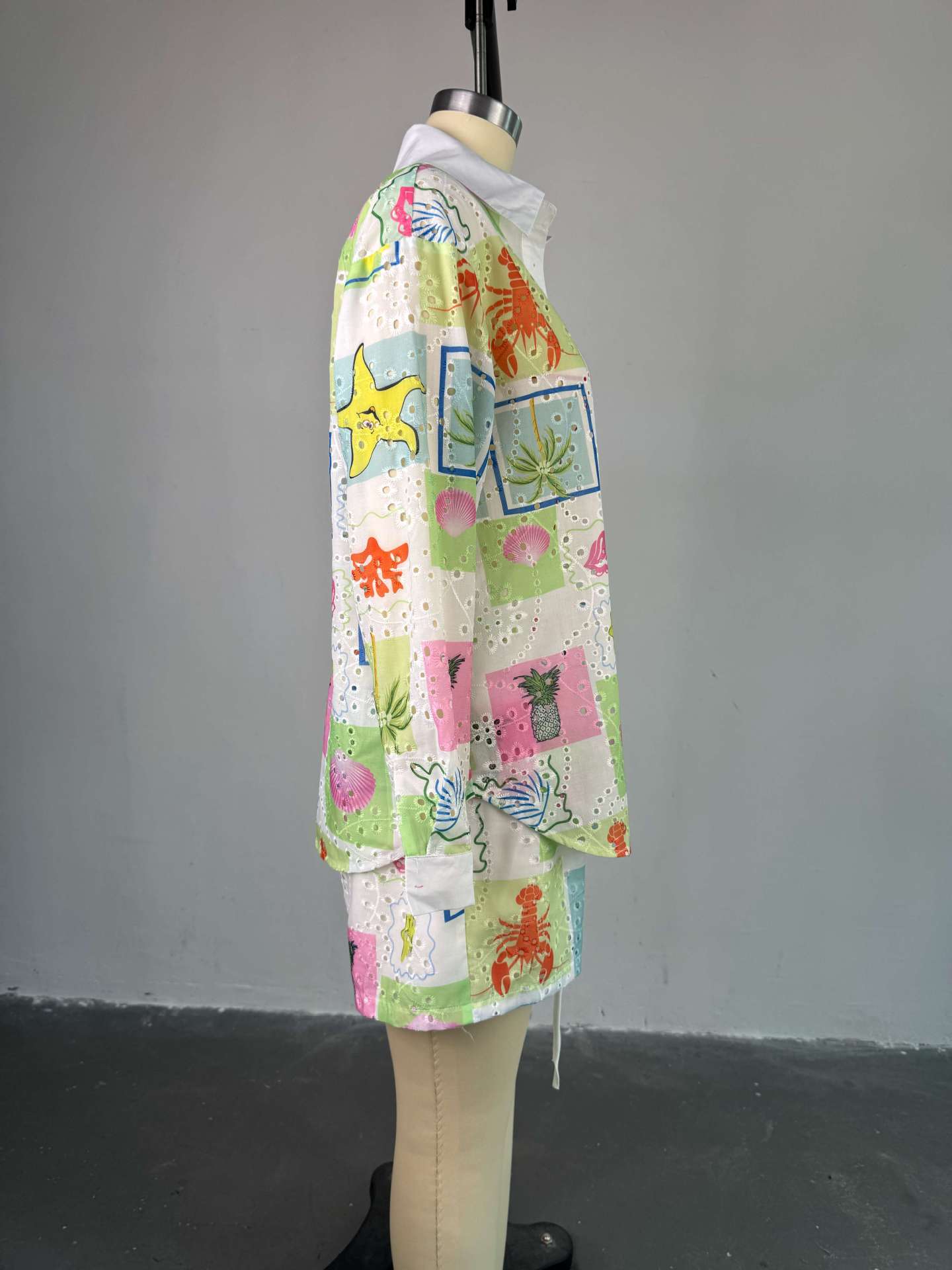 Women Summer Print Hollow Turndown Collar Long Sleeve Shirt and Shorts Casual Two-piece Set 6