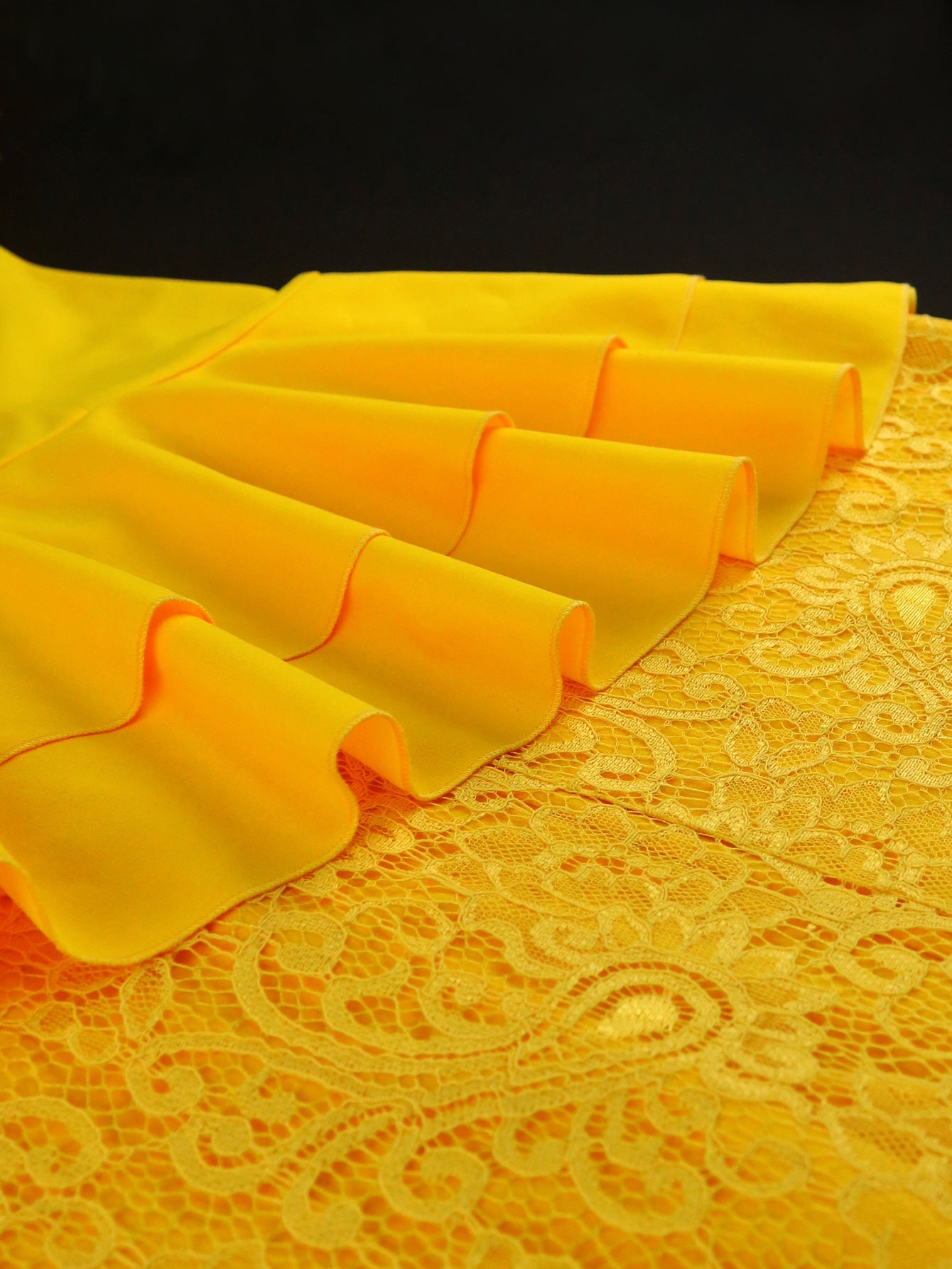 See-Through Round Neck Long-Sleeved Lace Ruffle Formal Party Dress 7