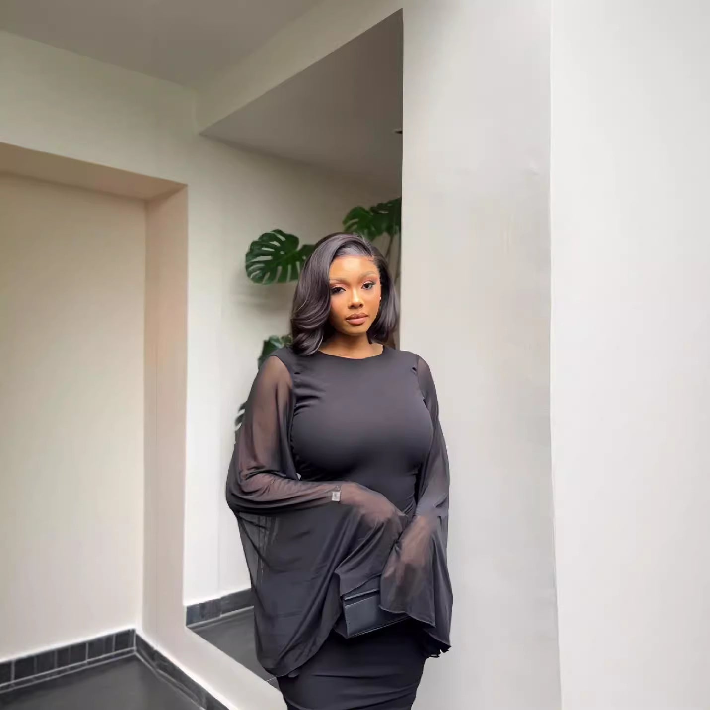 Women Fall Solid Round Neck Bell Bottom Sleeve Sexy Backless Bodycon Dress 4