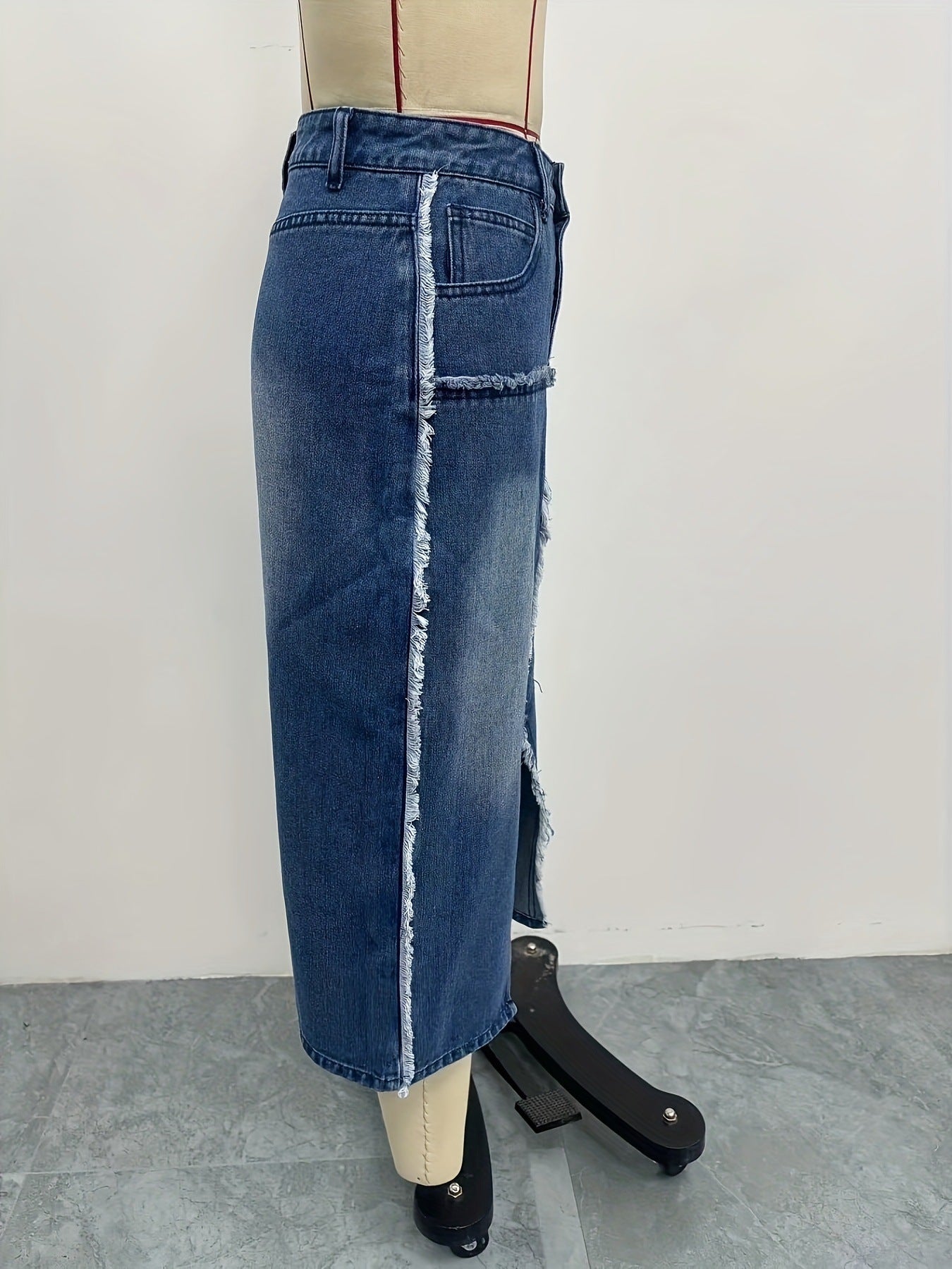 Women's Fashionable Slim Irregular Slit Denim Shorts 16