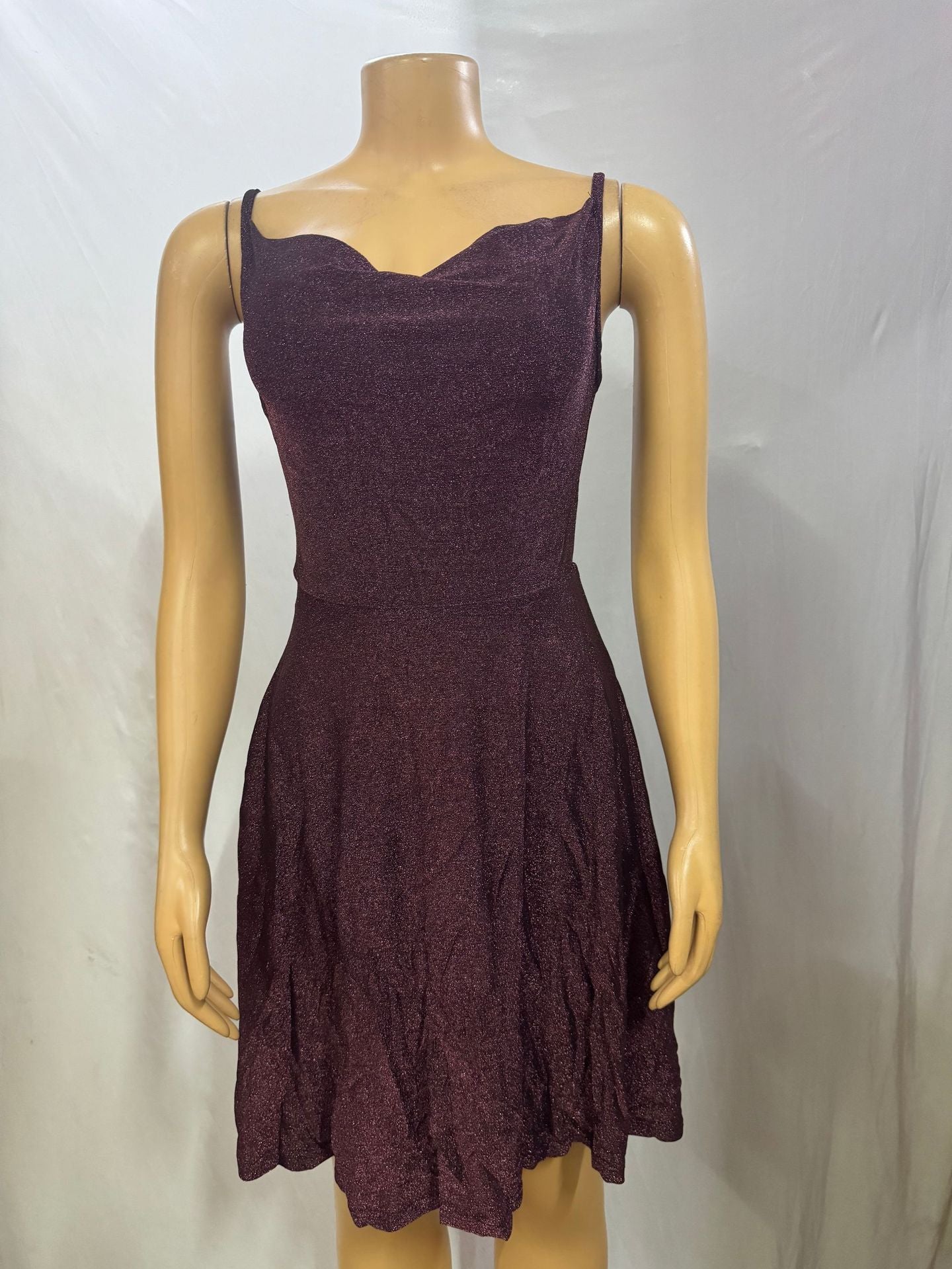 Women Solid Suspender Sexy Backless Dress 4