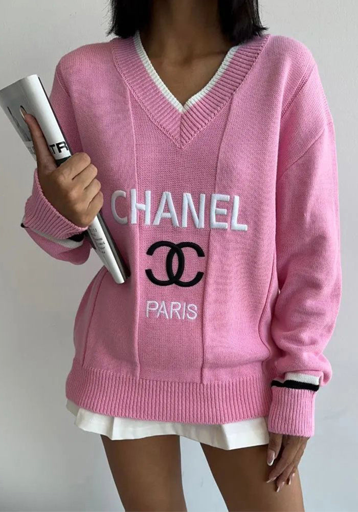 Women Winter Knitting Embroidered V-Neck Top Sweater