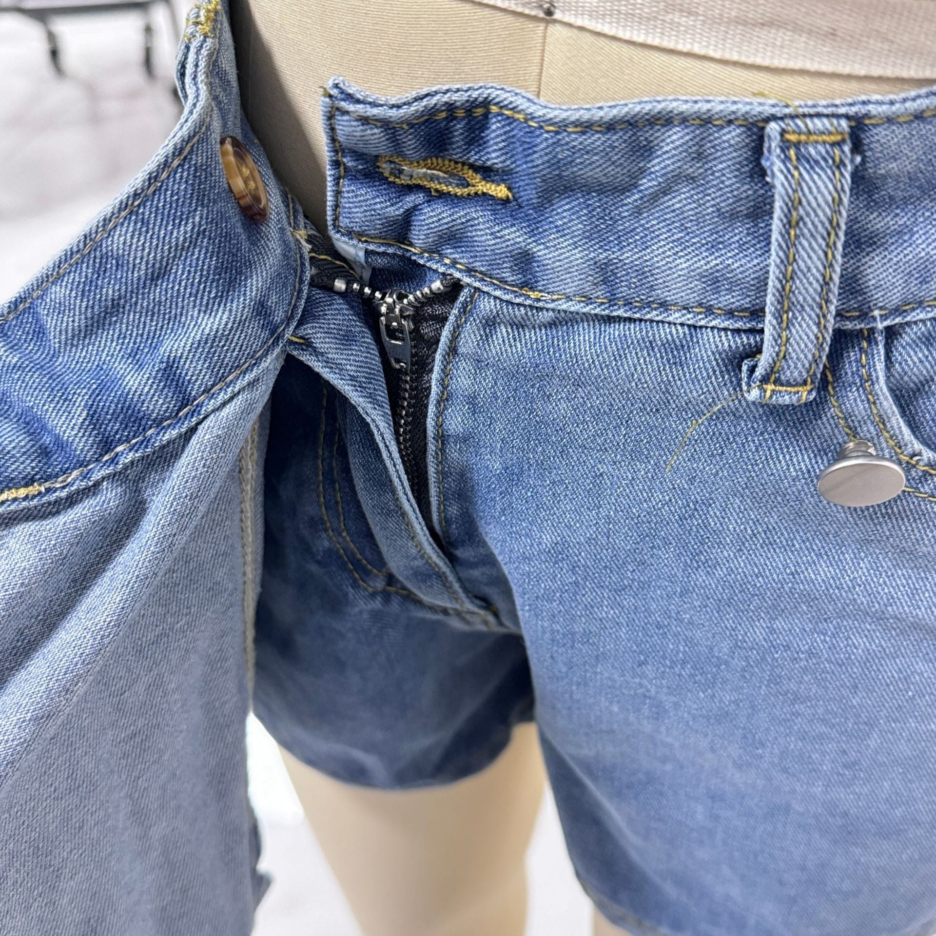 Summer V-Neck Top & High-Waist Denim Skort Set 12