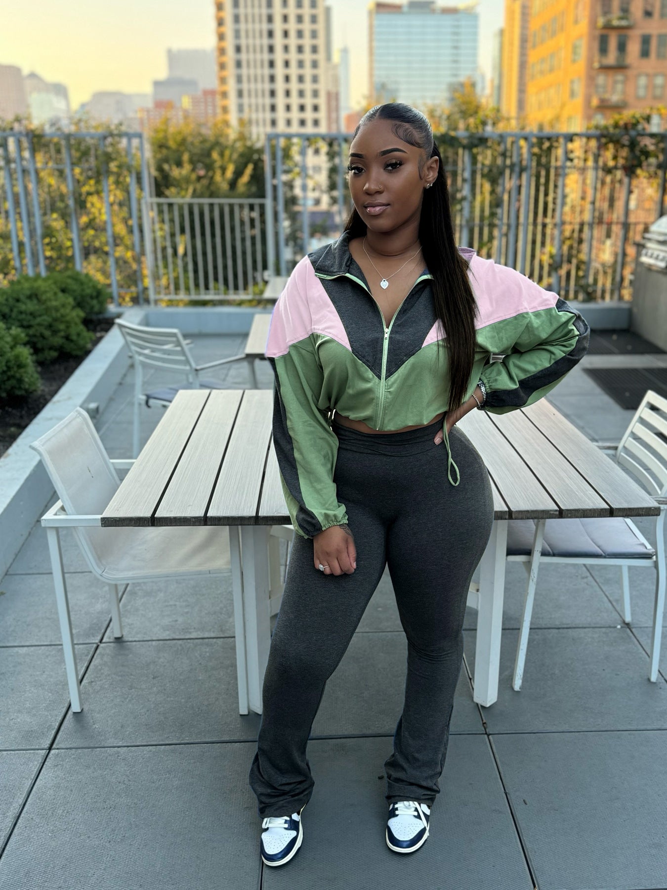 Sports Casual Women's Color Matching Crop High Waist Micro Bell Two-Piece Pants Set 3