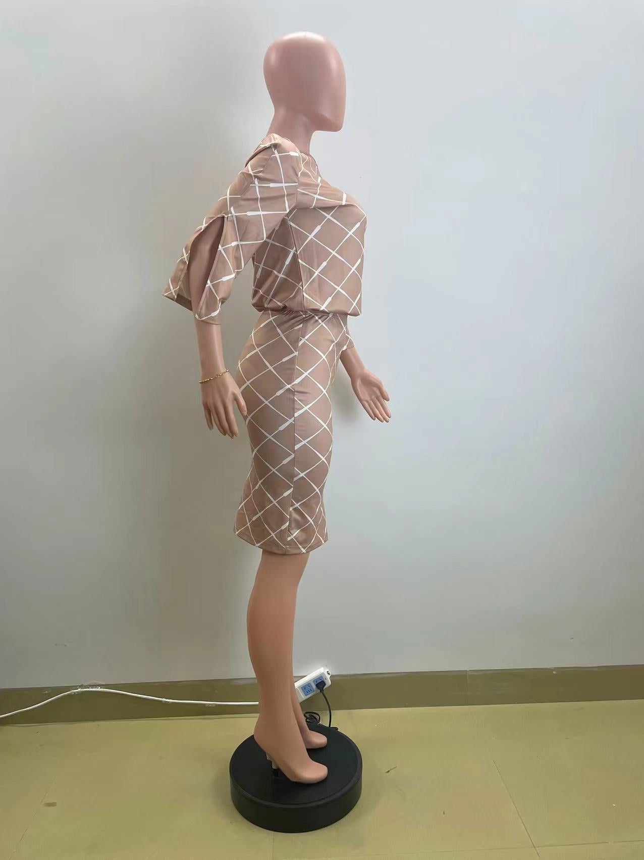 Women's Autumn Slit Sleeve Slim Fit Plaid Two Piece Skirt Set 6