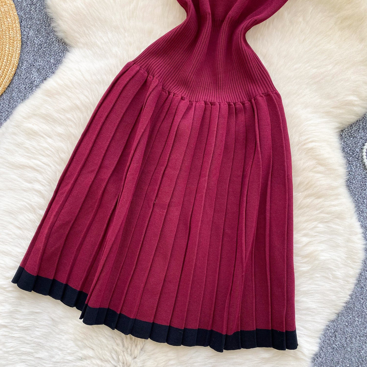 Women's Summer Sleeveless Knitting Slim Waist Contrast Color Pleated Dress 10