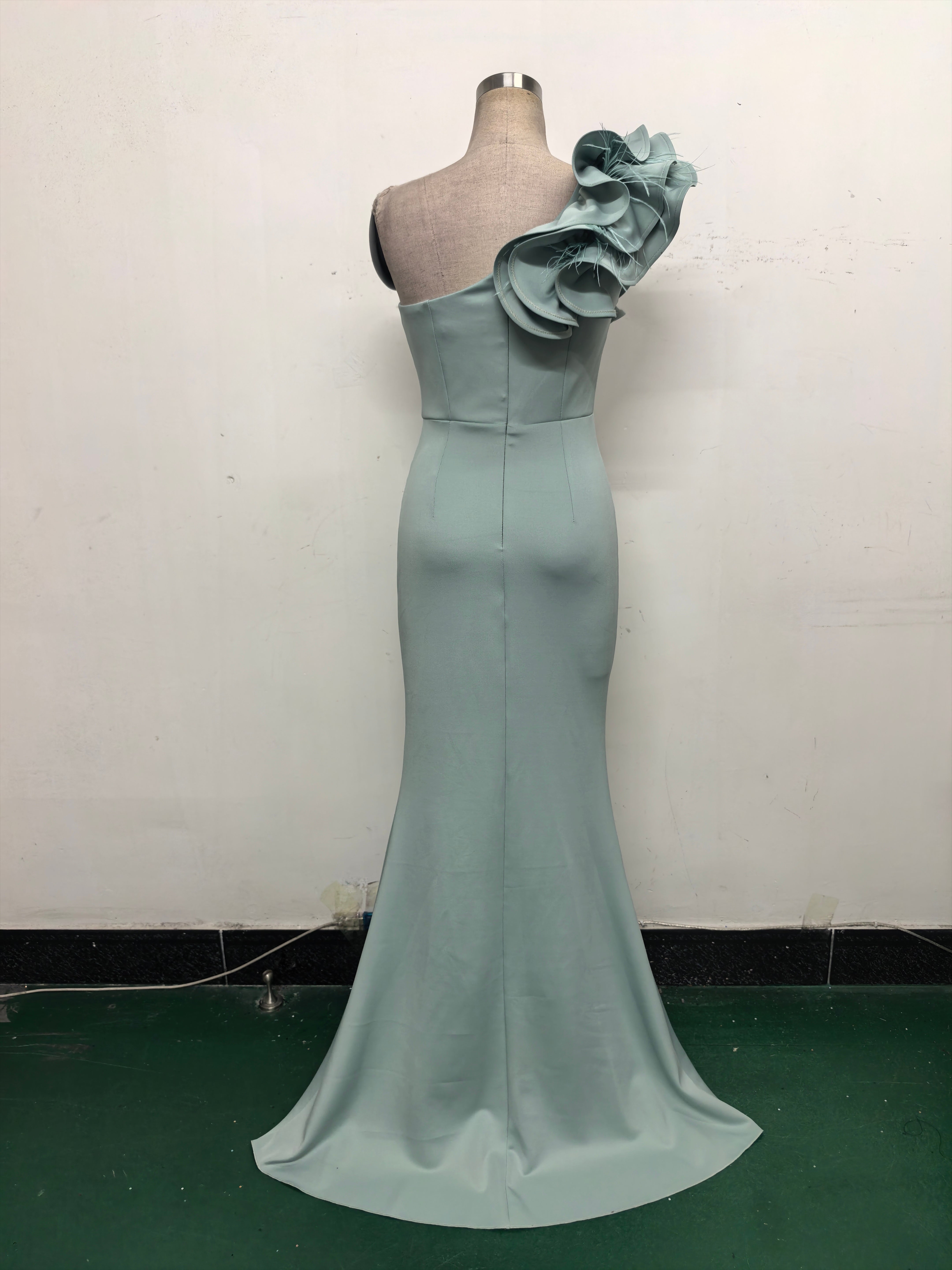 Women One-Shoulder Beaded Wool and Floral Satin Slit Sexy Evening Dress 36