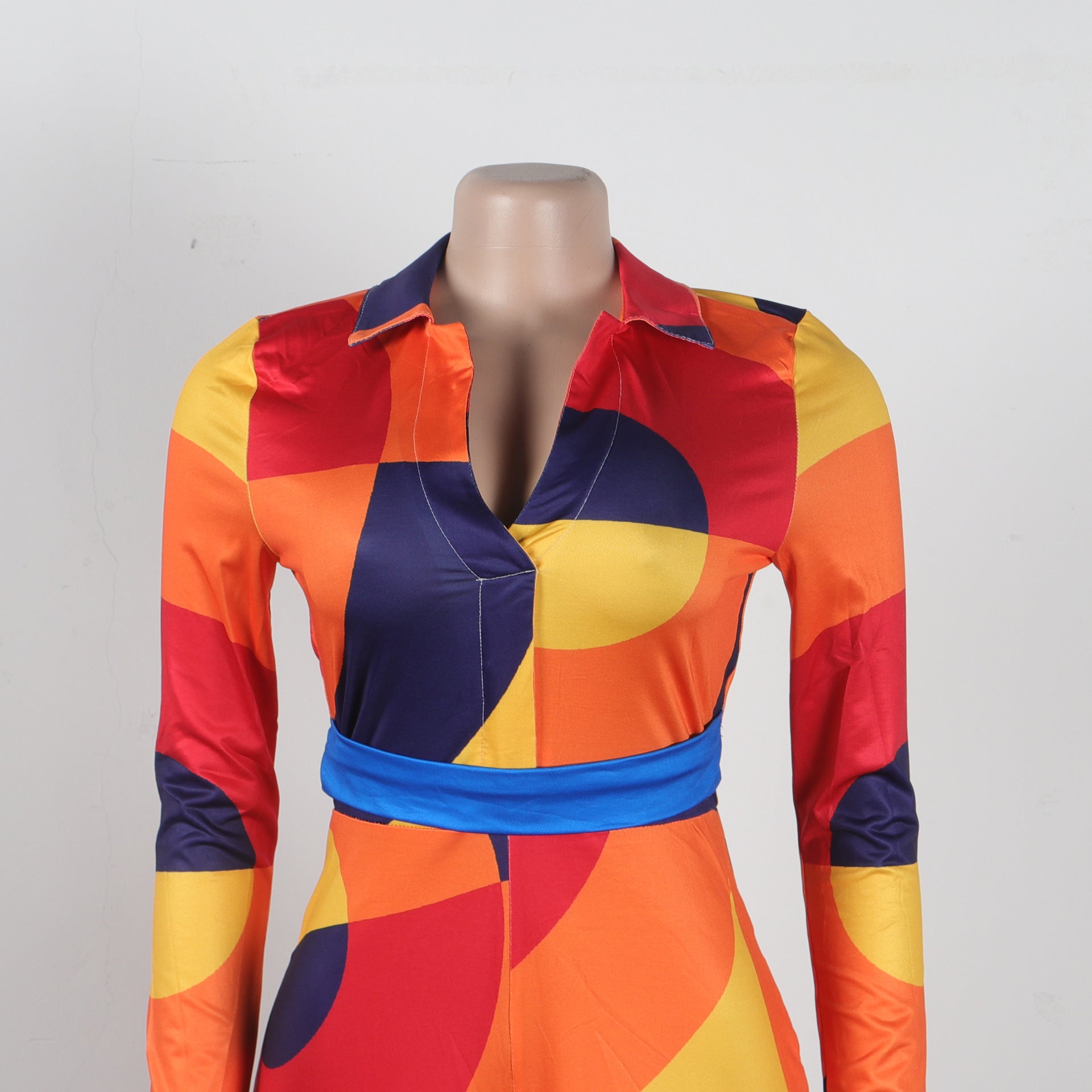 Sexy Slim Deep V Printed Wide Leg Turndown Collar Slim Waist Long Sleeve Jumpsuit 16